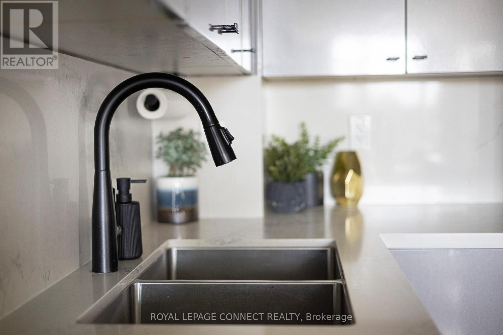 609 - 231 Fort York Boulevard, Toronto, Ontario  M5V 1B2 - Photo 15 - C12507048