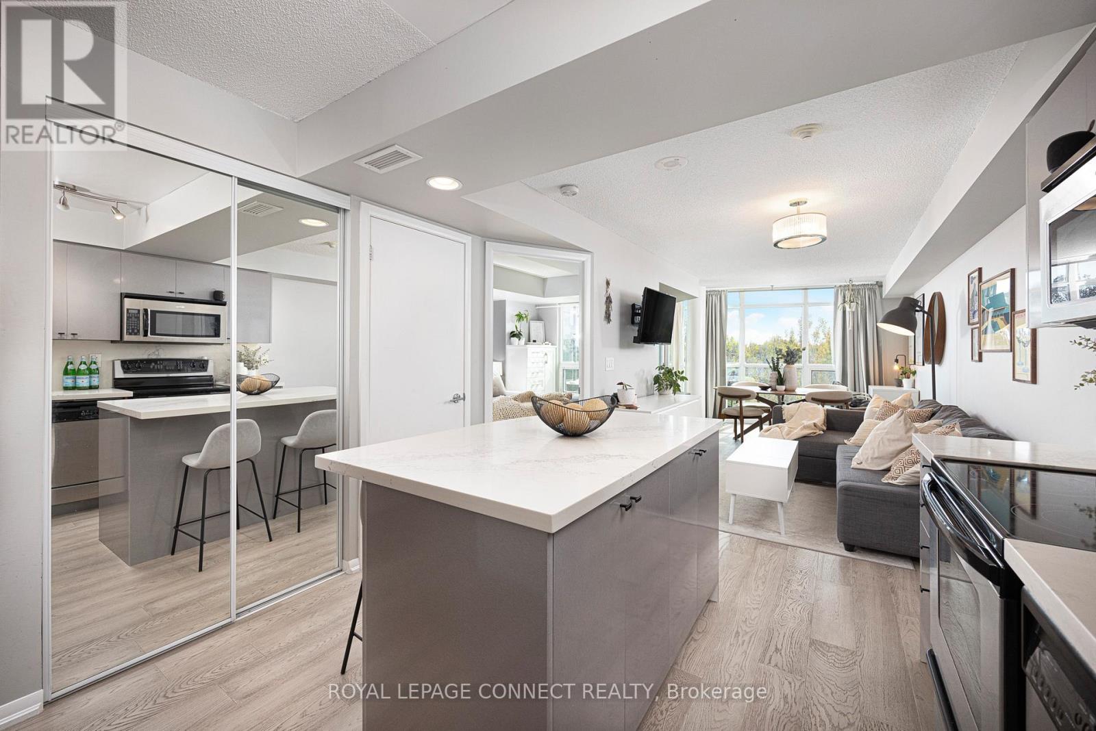 609 - 231 Fort York Boulevard, Toronto, Ontario  M5V 1B2 - Photo 8 - C12507048