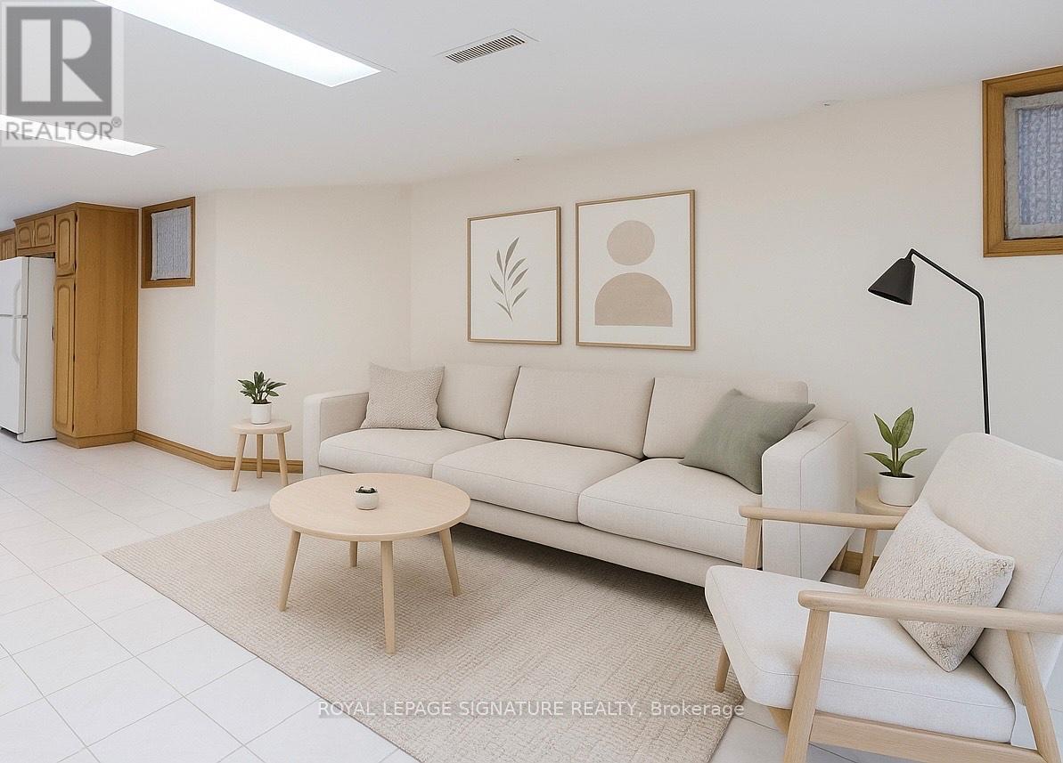 Main - 189 Beatrice Street, Toronto, Ontario  M6Y 3E9 - Photo 8 - C12507074