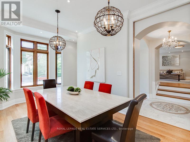 441 Oriole Parkway, Toronto, Ontario  M5P 2H7 - Photo 12 - C12507112