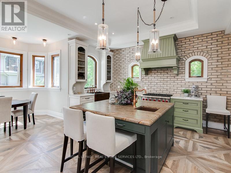 441 Oriole Parkway, Toronto, Ontario  M5P 2H7 - Photo 17 - C12507112