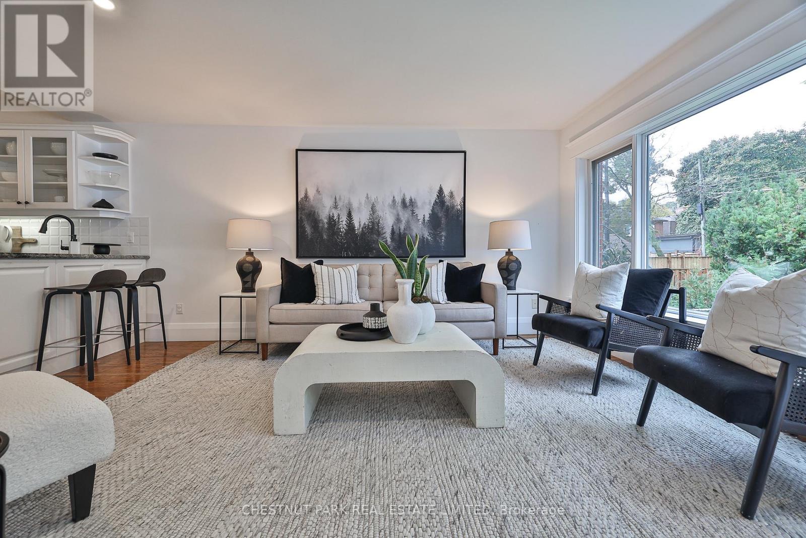 266 Belsize Drive, Toronto, Ontario  M4S 1M6 - Photo 15 - C12507128