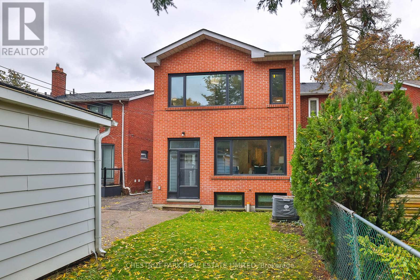 266 Belsize Drive, Toronto, Ontario  M4S 1M6 - Photo 39 - C12507128