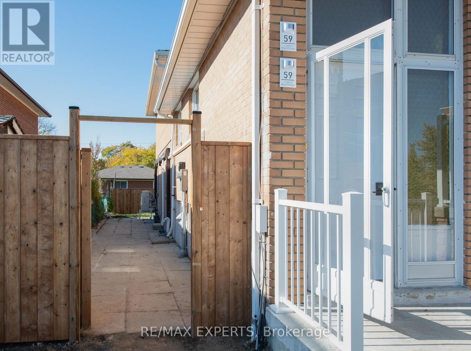 3 - 59 Bowhill Crescent, Toronto, Ontario M2J 3S1 - Photo 2 - C12496372