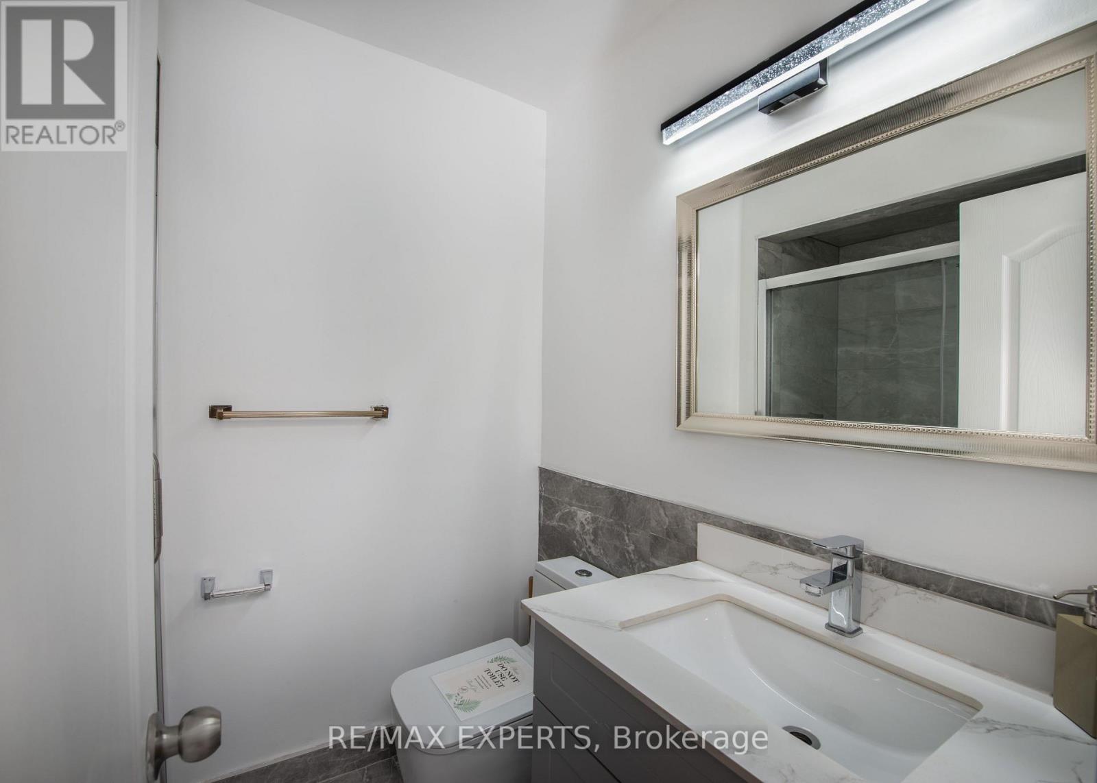 4 - 59 Bowhill Crescent, Toronto, Ontario  M2J 3S1 - Photo 8 - C12499118