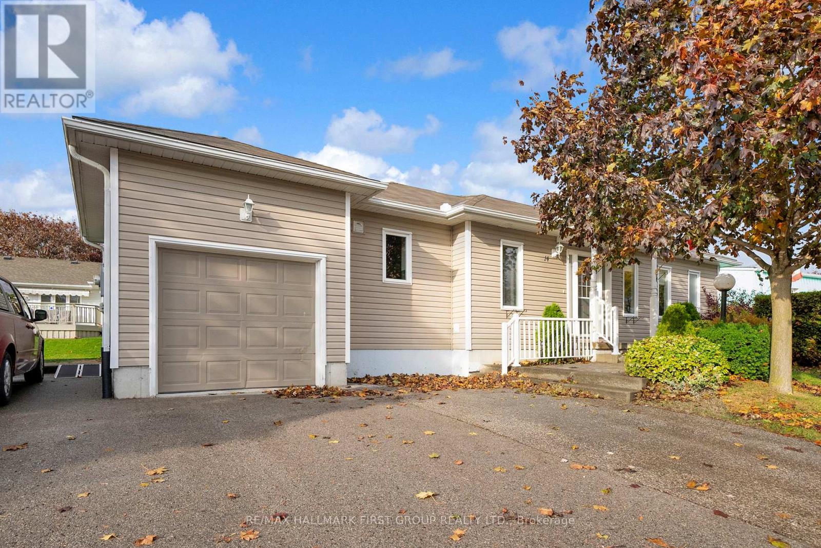 14 Champlain Court, Clarington, Ontario  L1B 1A5 - Photo 3 - E12507046