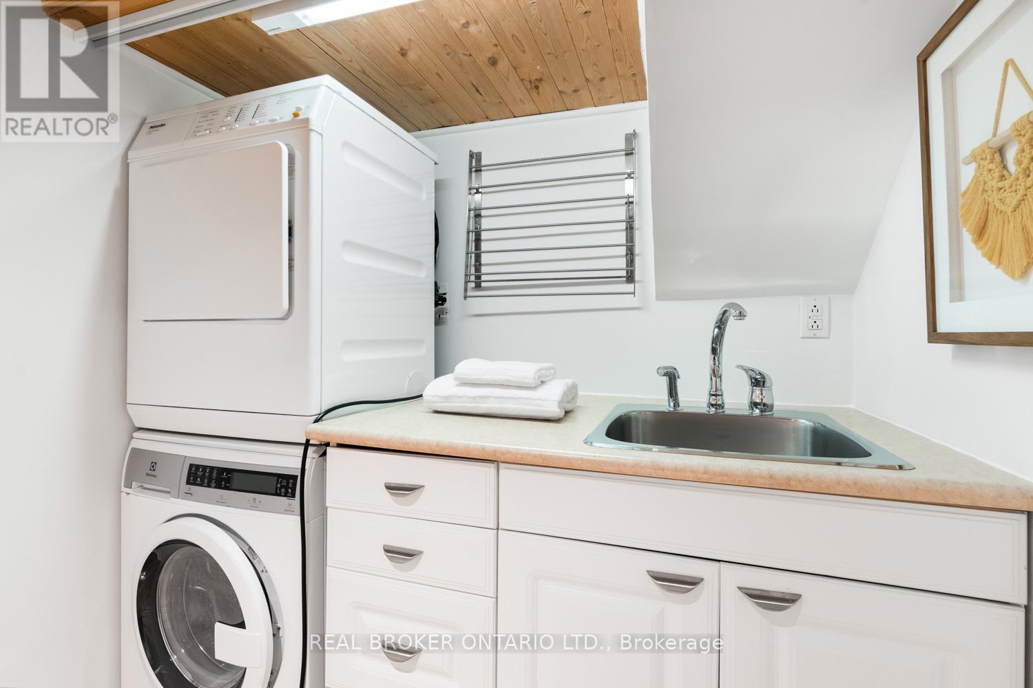 115 Bellhaven Road, Toronto, Ontario  M4L 3J9 - Photo 29 - E12507148