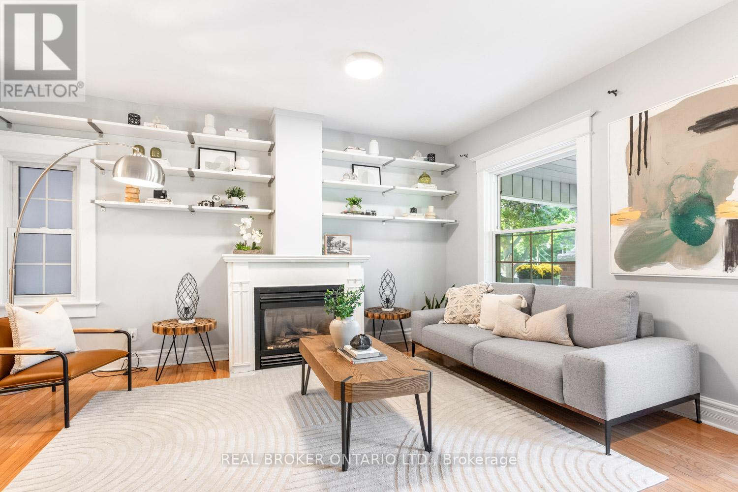 115 Bellhaven Road, Toronto, Ontario  M4L 3J9 - Photo 5 - E12507148