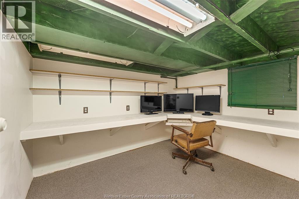 920 Moy Avenue, Windsor, Ontario  N9A 2P1 - Photo 21 - 25027945