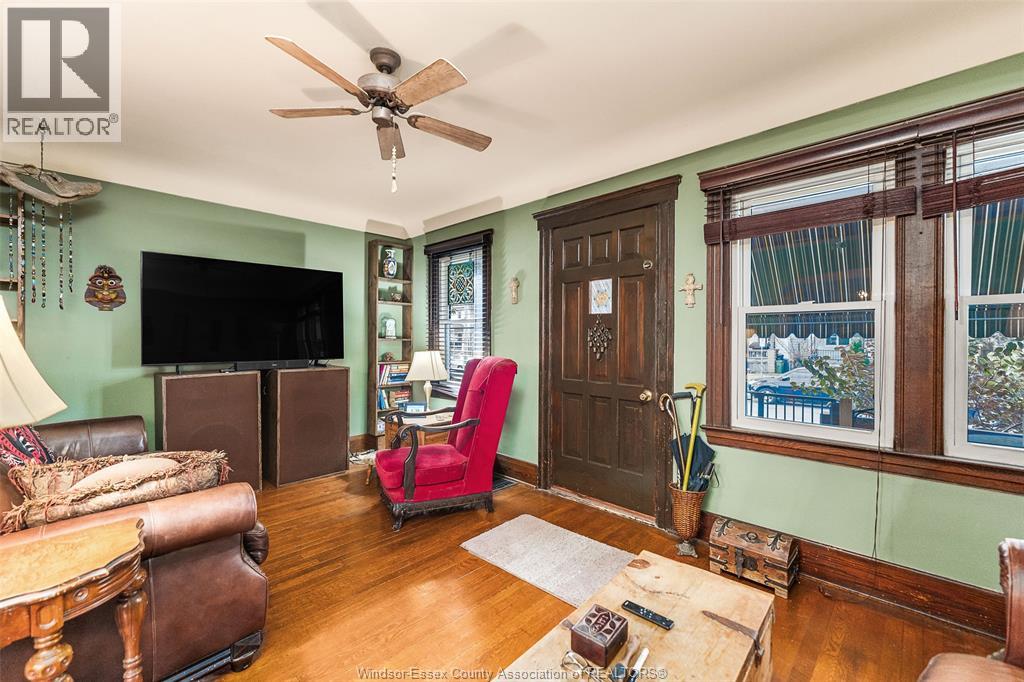 920 Moy Avenue, Windsor, Ontario  N9A 2P1 - Photo 9 - 25027945