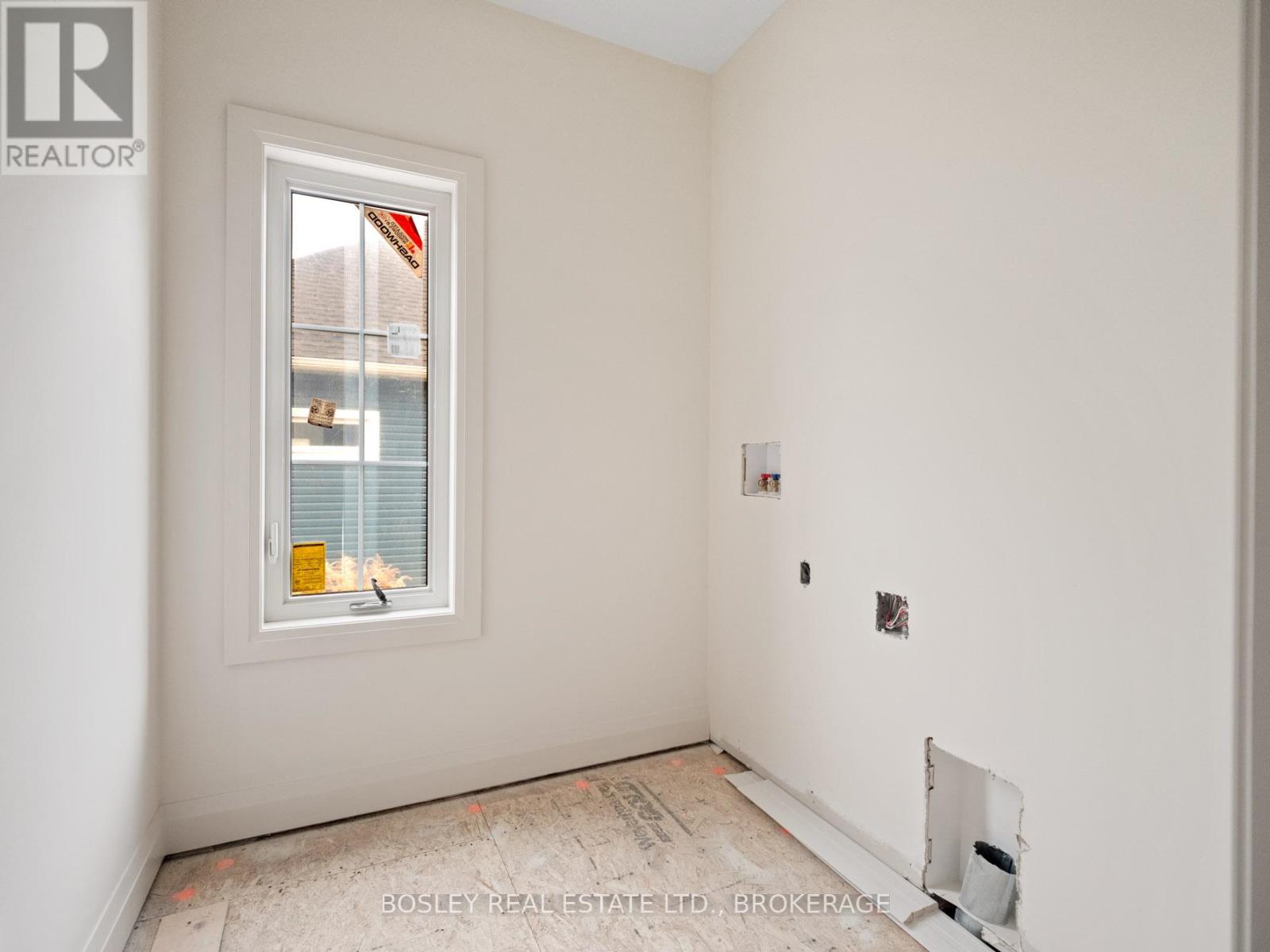 60 Pleasant Avenue N, Fort Erie, Ontario  L0S 1N0 - Photo 17 - X12507168