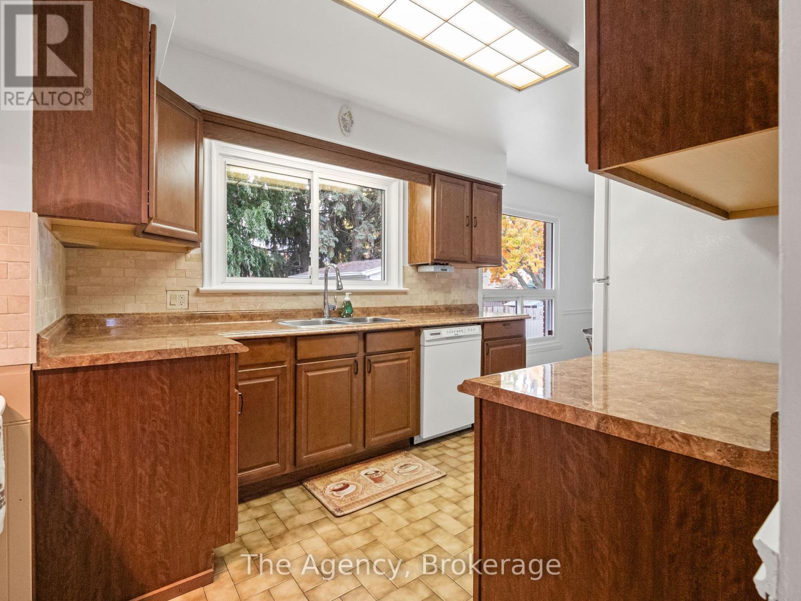 518 Leonard Avenue, Welland, Ontario L3C 3A7 - Photo 24 - X12507208