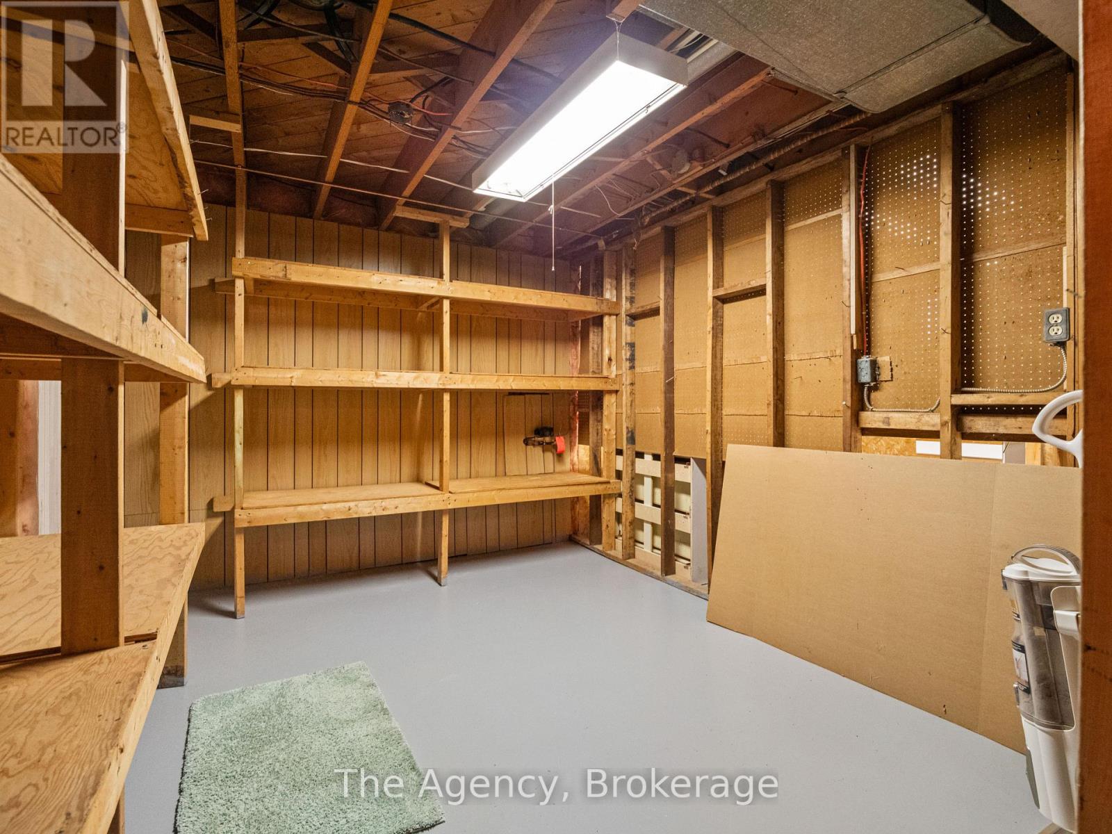 518 Leonard Avenue, Welland, Ontario L3C 3A7 - Photo 39 - X12507208