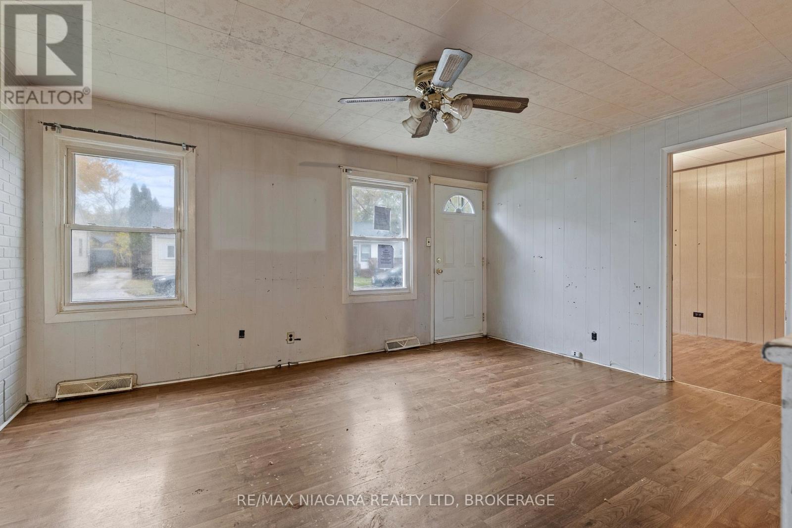 6278 Arad Street, Niagara Falls (Arad/fallsview), Ontario  L2G 2Z6 - Photo 8 - X12507280