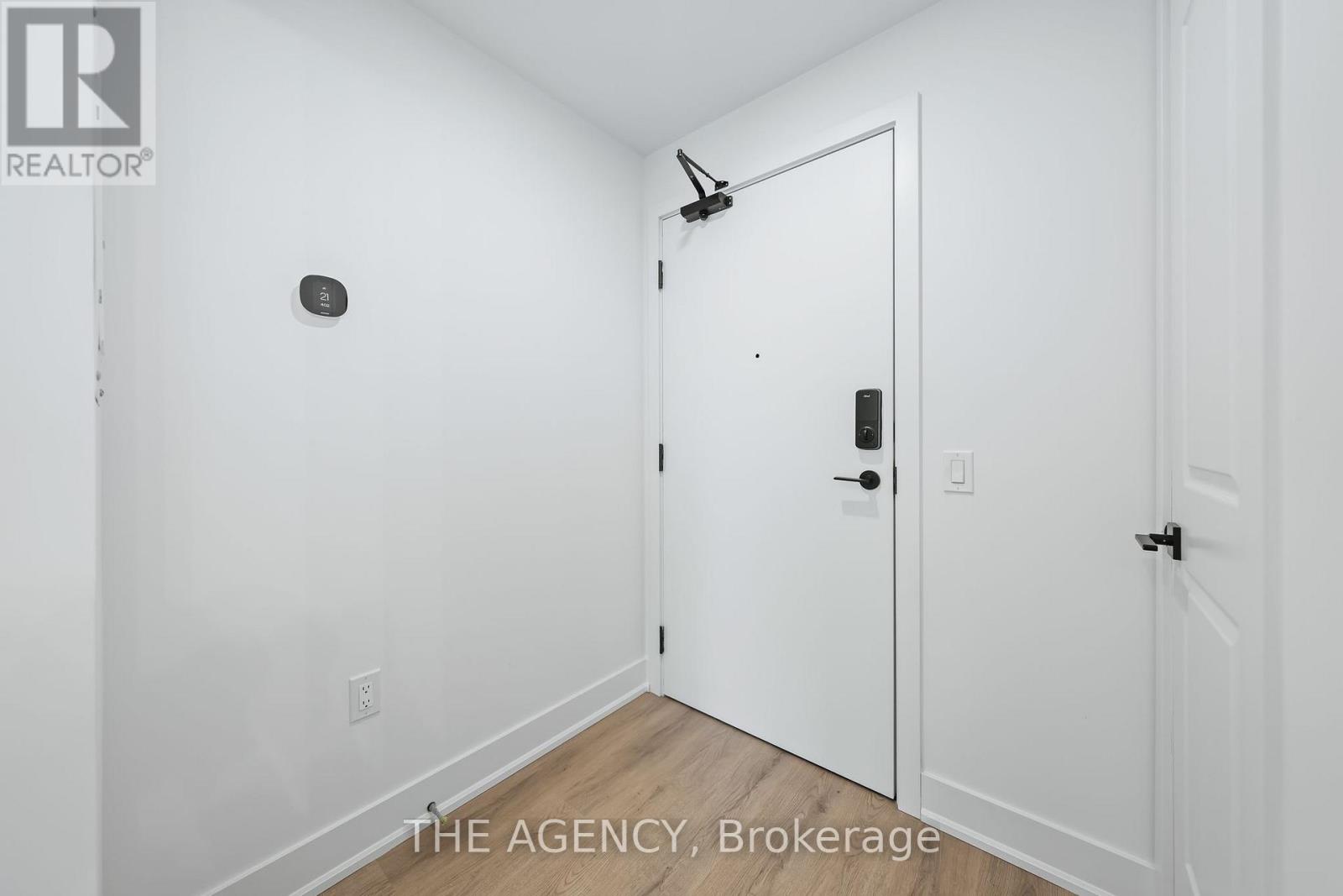 528 - 575 Conklin Road, Brantford, Ontario  N3T 0Y2 - Photo 8 - X12507426