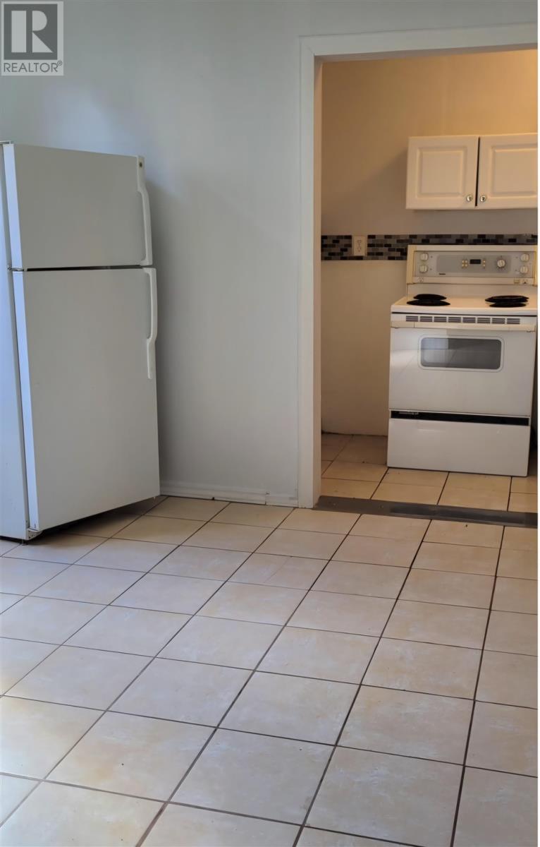 635 Wellington St E, Sault Ste. Marie, Ontario P6A 2M6 - Photo 10 - SM253158