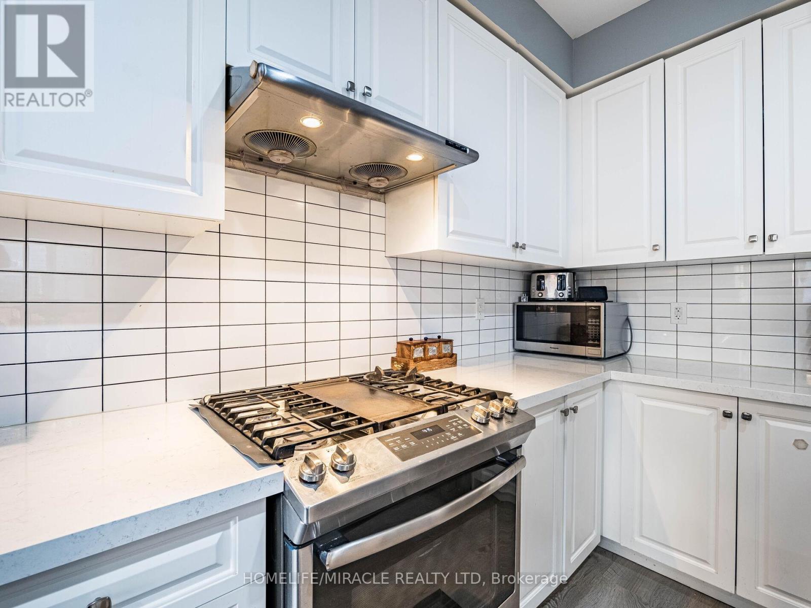 3 Doris Pawley Crescent, Caledon, Ontario  L7C 4E7 - Photo 17 - W12489356