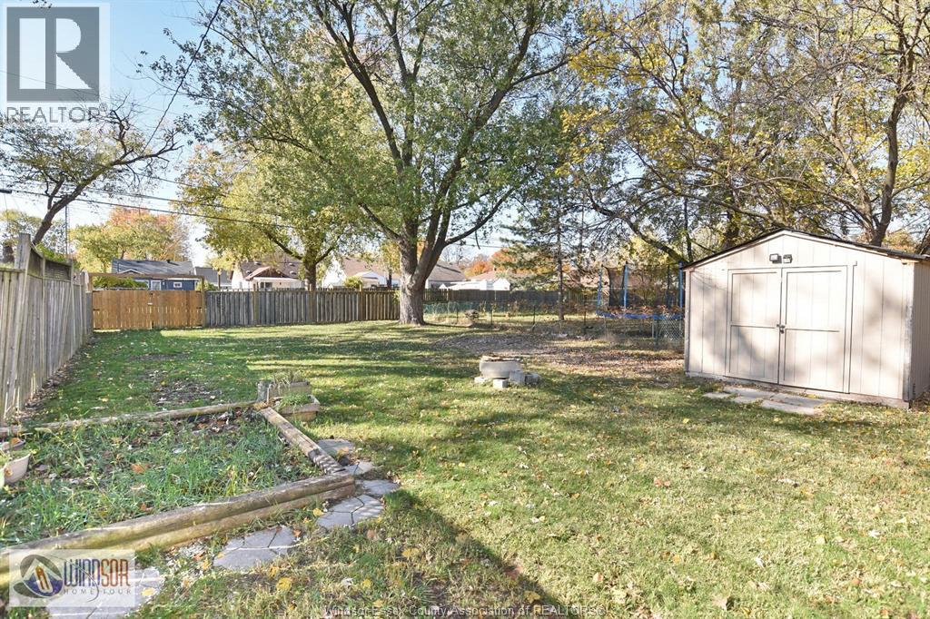 1833 George Avenue, Windsor, Ontario N8W 4L9 - Photo 34 - 25027905