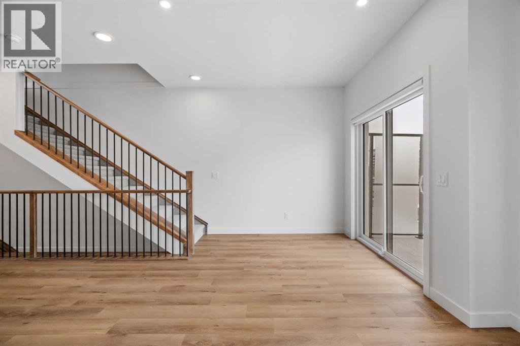 8313 8 Avenue Sw, Calgary, Alberta  T3H 4C6 - Photo 9 - A2264976