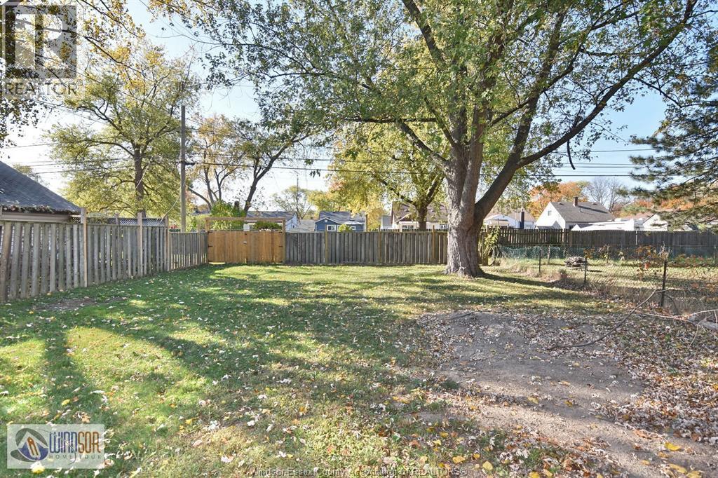 1833 George Avenue, Windsor, Ontario N8W 4L9 - Photo 38 - 25027905