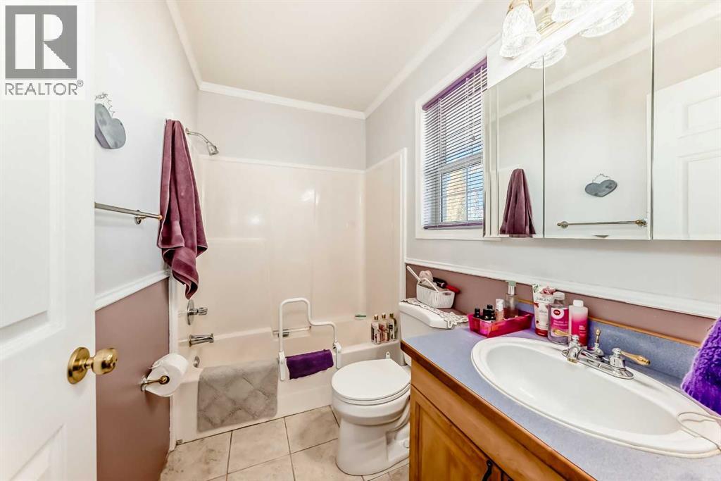 4514 54a Ave Cres, Innisfail, Alberta  T4G 1X8 - Photo 27 - A2266872