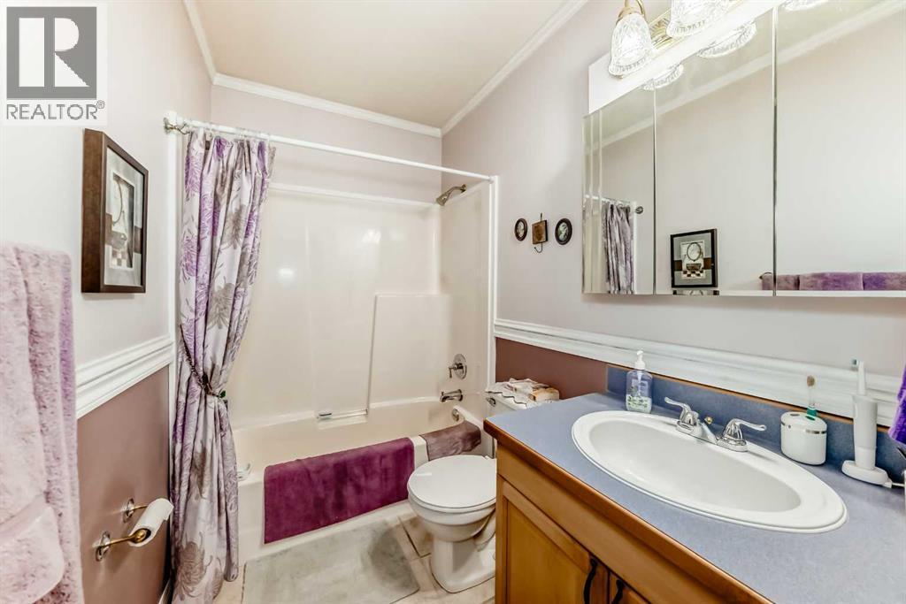 4514 54a Ave Cres, Innisfail, Alberta  T4G 1X8 - Photo 22 - A2266872