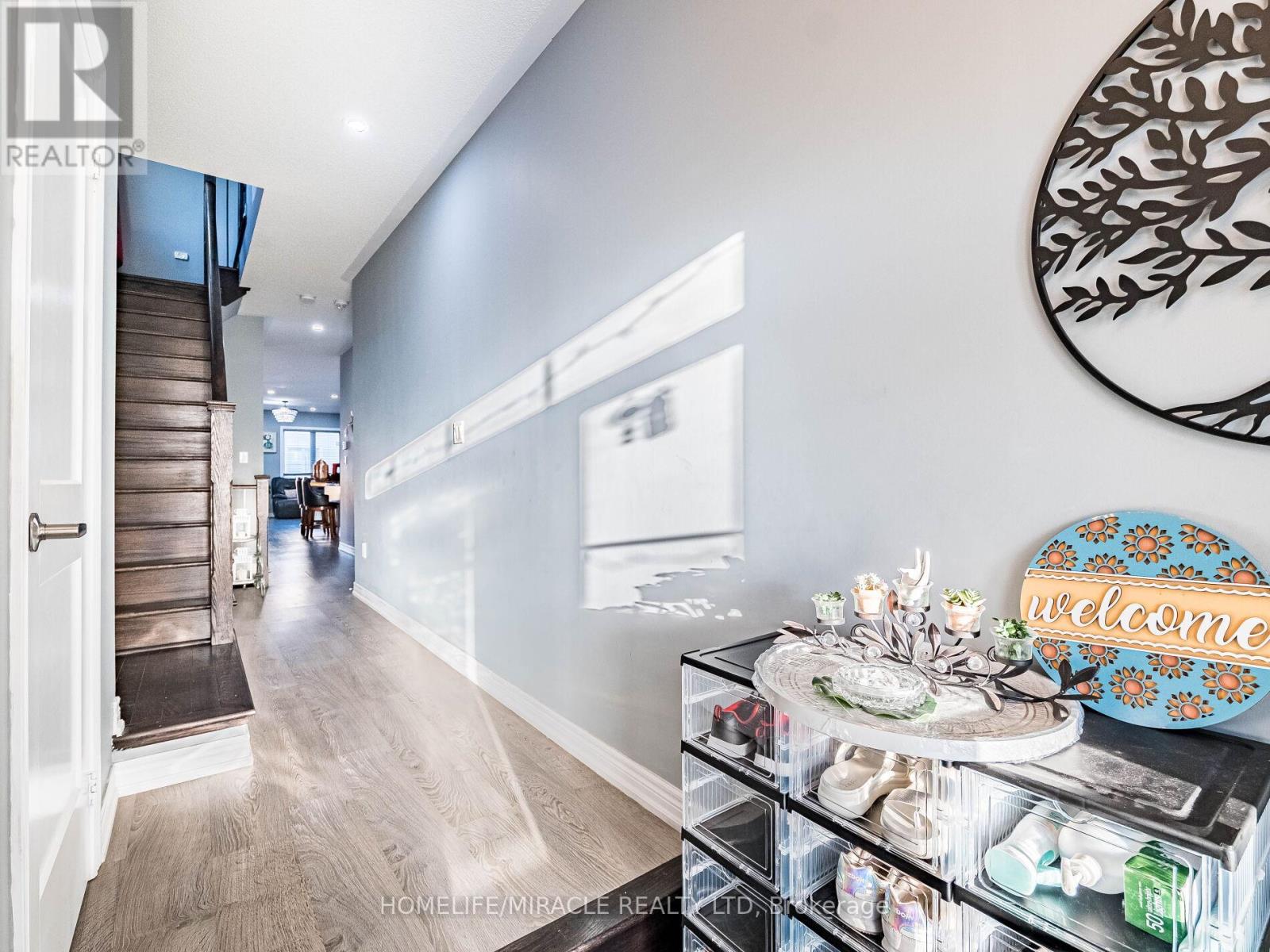 3 Doris Pawley Crescent, Caledon, Ontario  L7C 4E7 - Photo 9 - W12489356