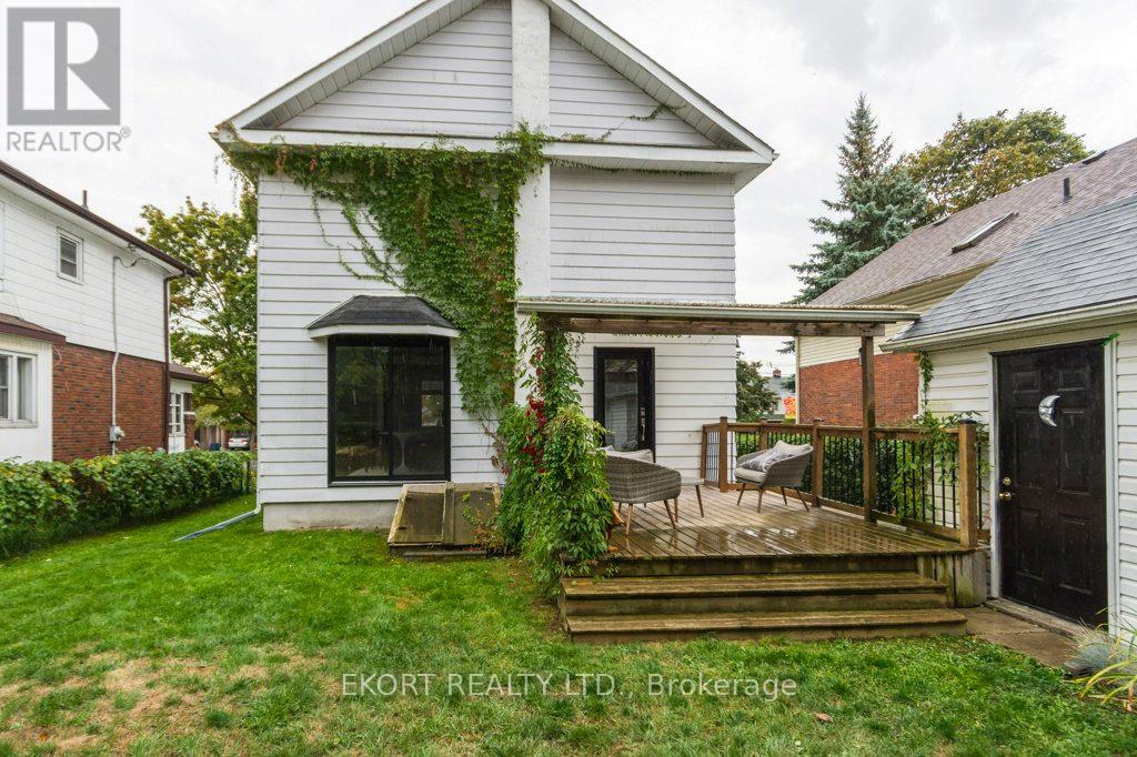 302 Bridge Street E, Belleville (Belleville Ward), Ontario  K8N 1P6 - Photo 28 - X12507166