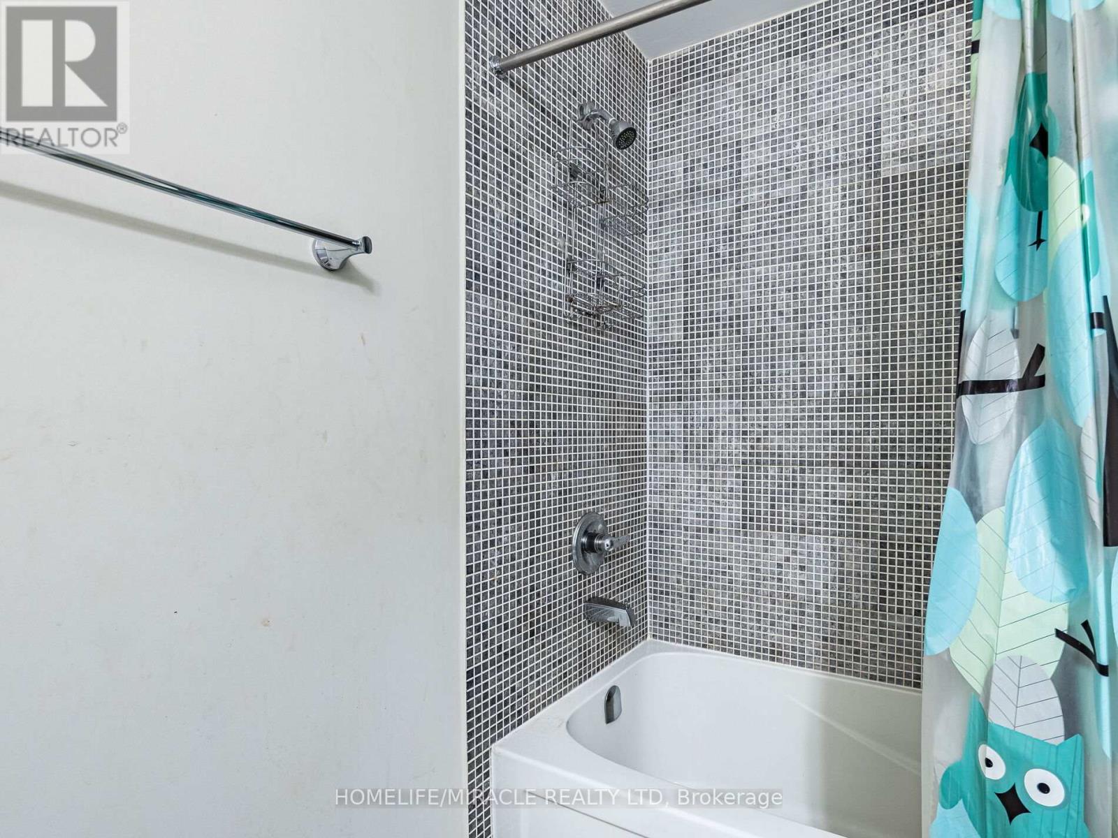 3 Doris Pawley Crescent, Caledon, Ontario  L7C 4E7 - Photo 38 - W12489356