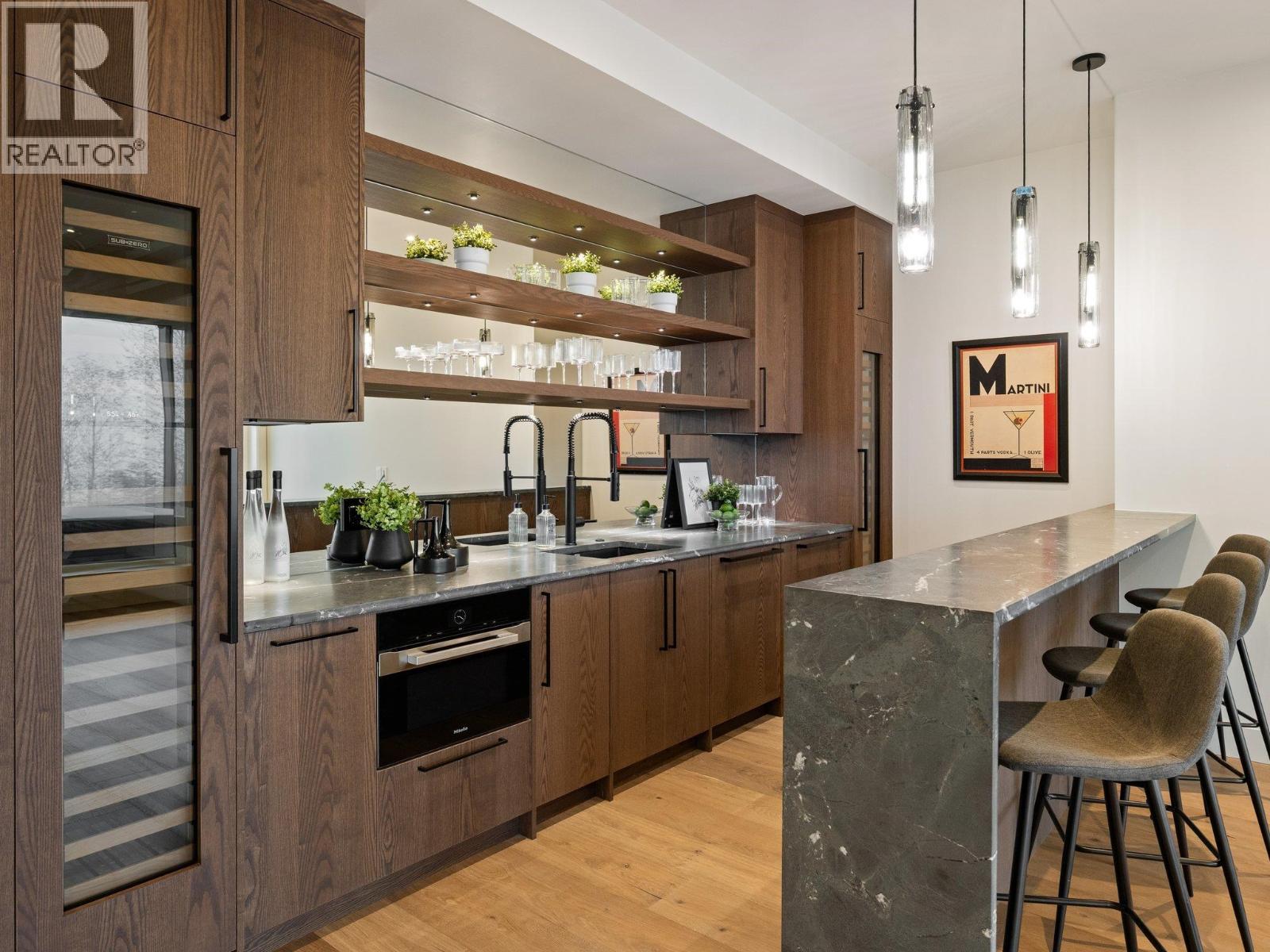 7653 Seven O'clock Drive, Pemberton, British Columbia  V0N 2L3 - Photo 22 - R3064259