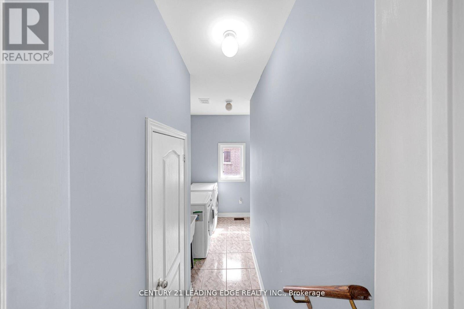 40 Ann Louise Crescent, Markham, Ontario  L3S 0A8 - Photo 8 - N12507056