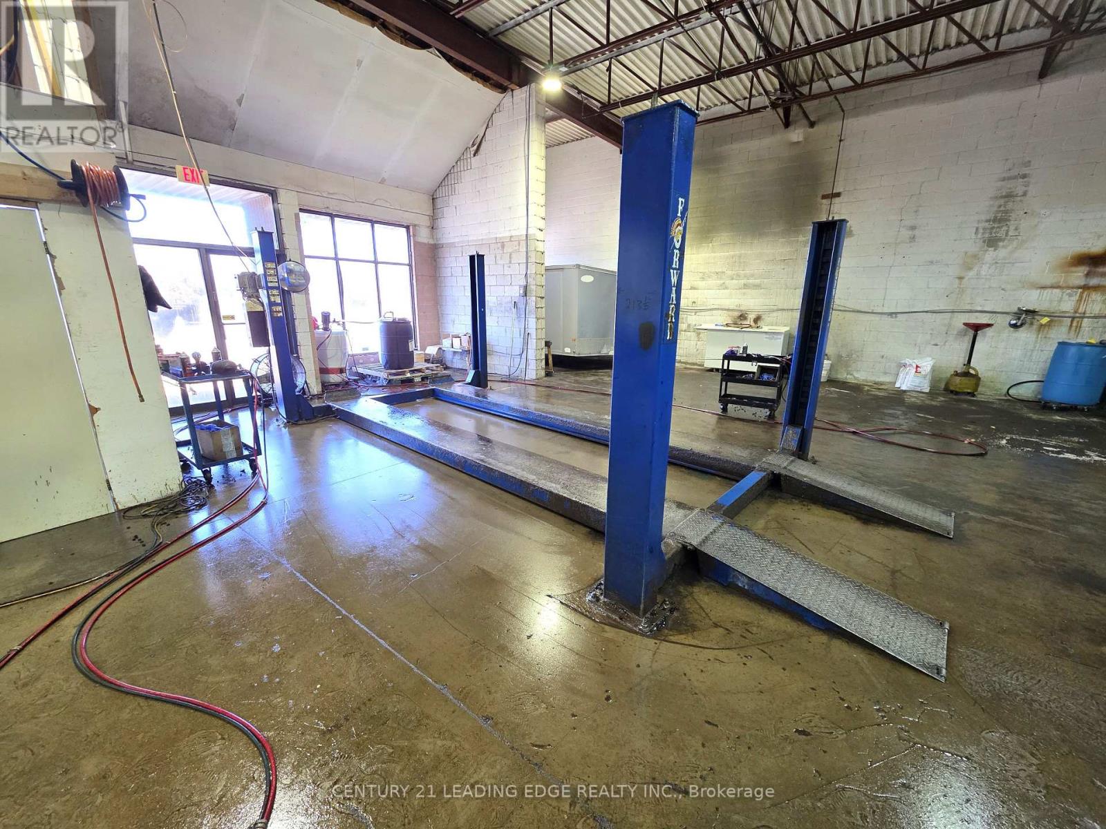 5 - 24707 Woodbine Avenue, Georgina, Ontario  L4P 0L4 - Photo 5 - N12507108