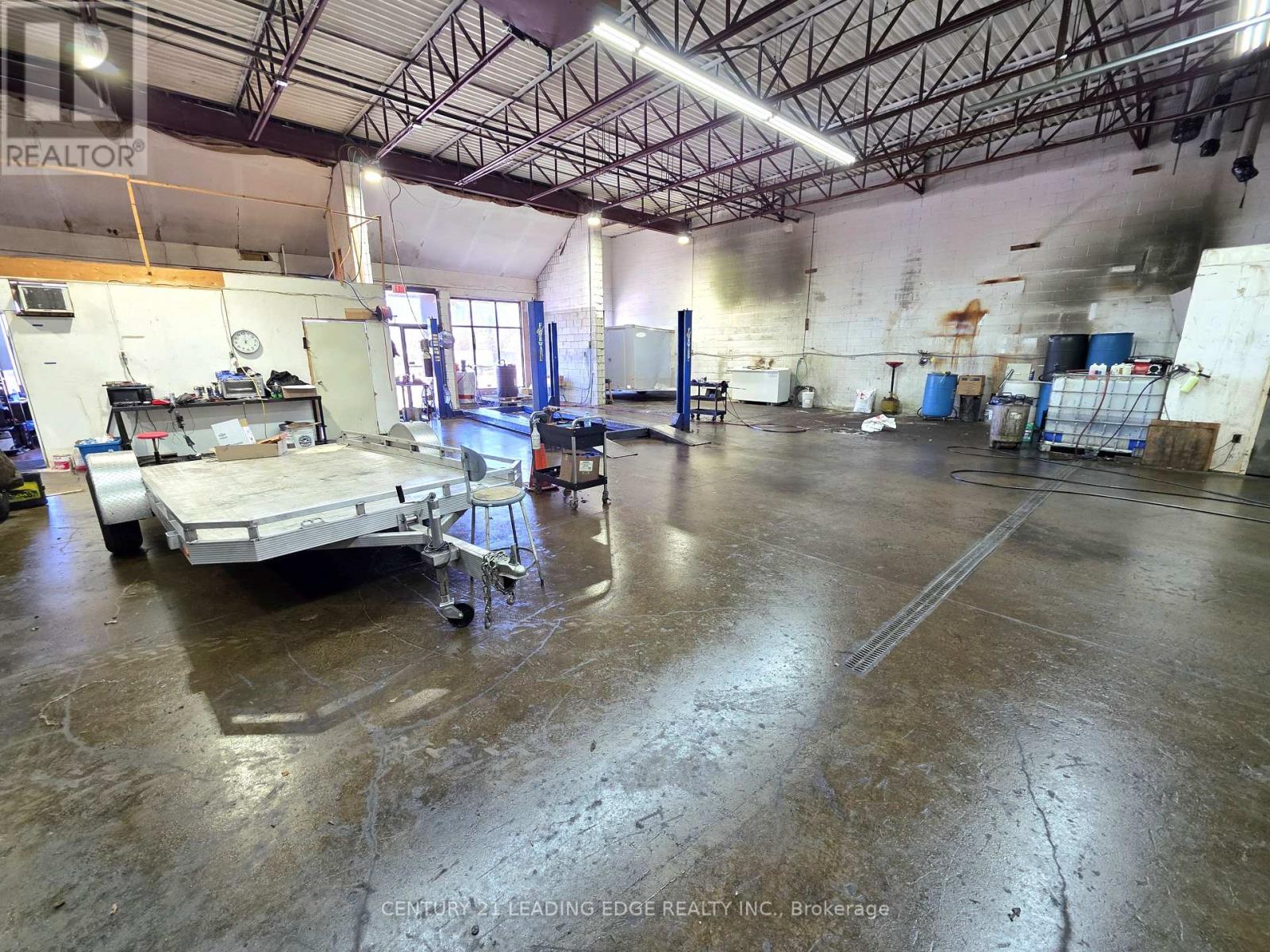 5 - 24707 Woodbine Avenue, Georgina, Ontario  L4P 0L4 - Photo 7 - N12507108