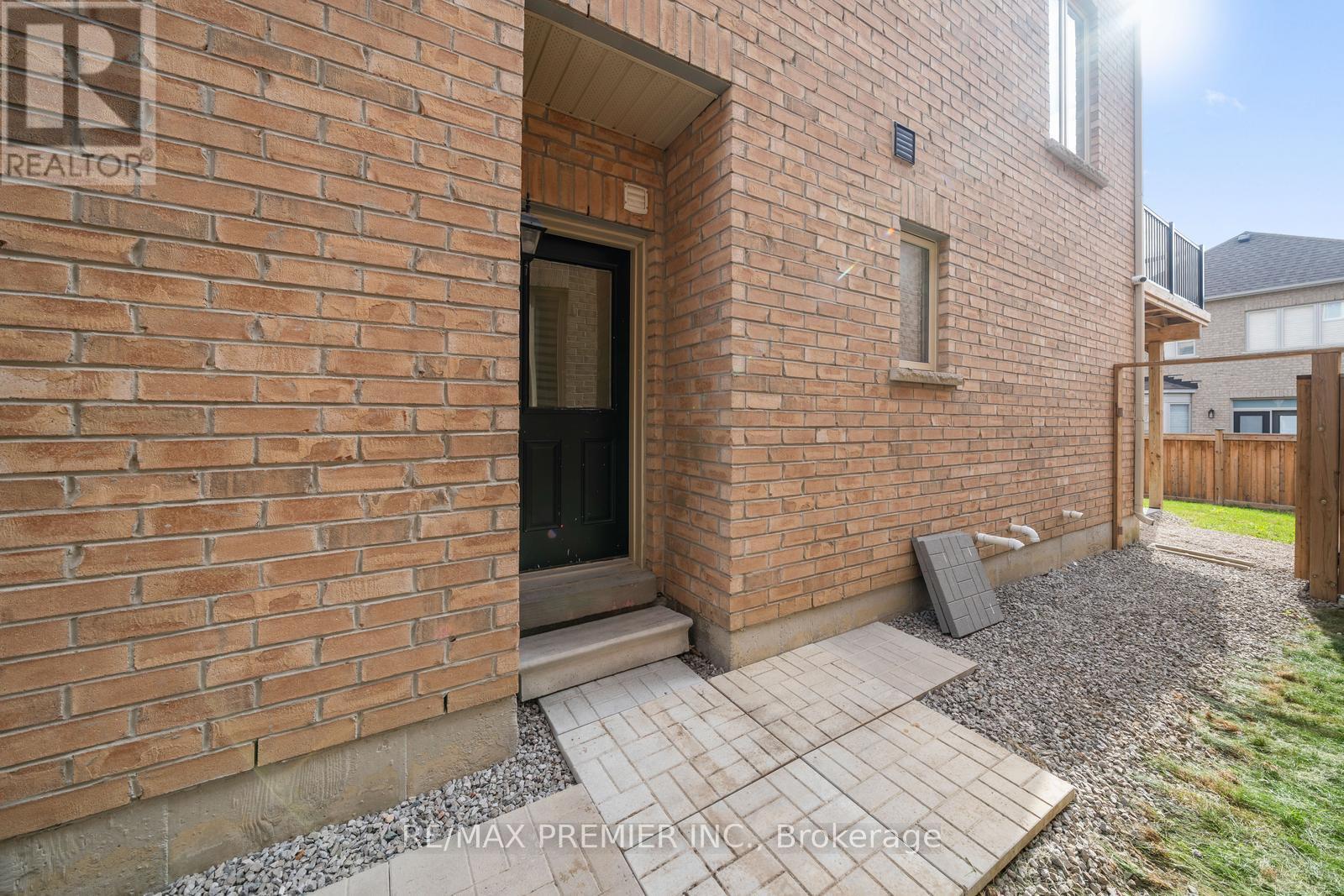 30 Bannockburn Drive, Vaughan, Ontario L4H 4P8 - Photo 41 - N12507140