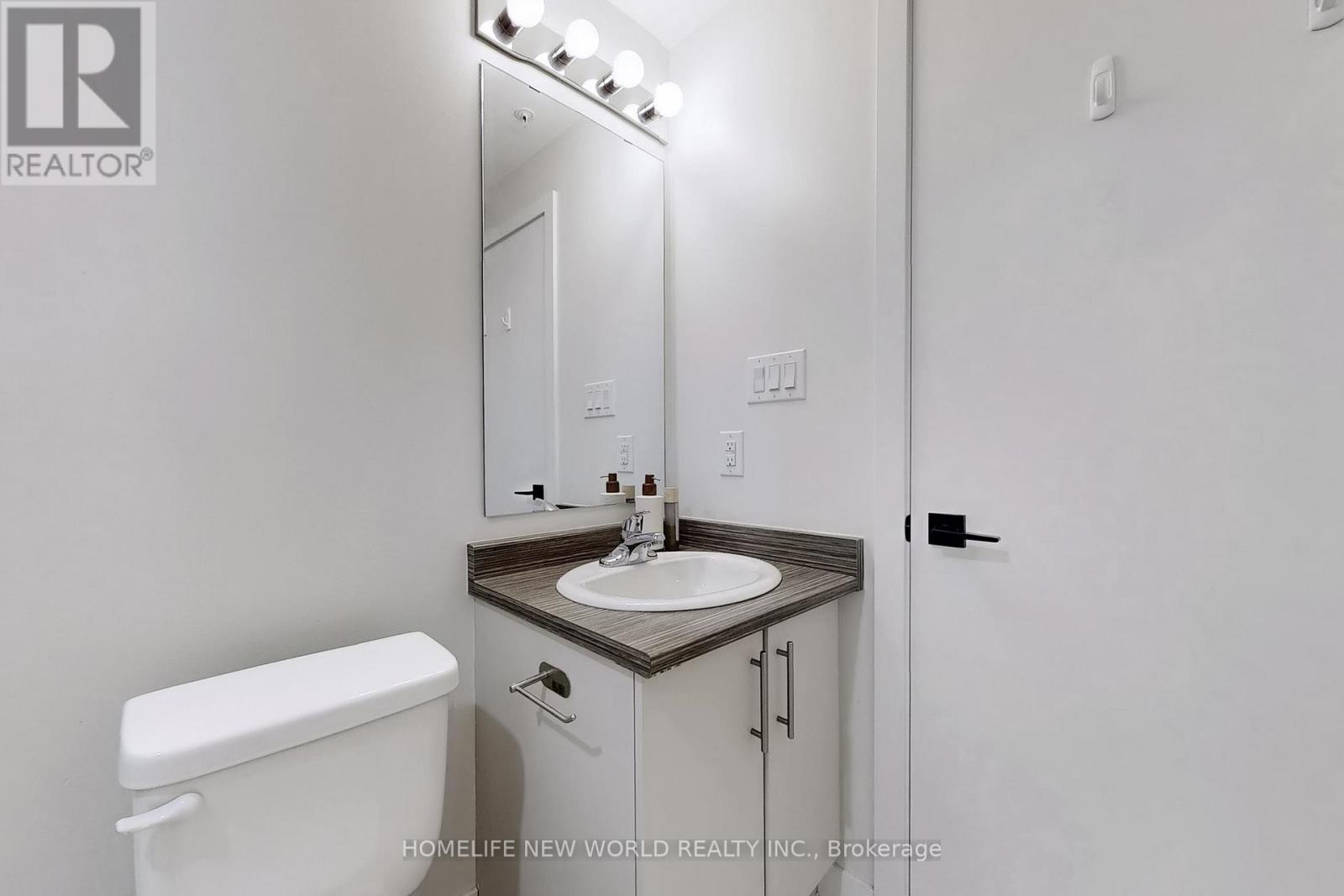 512 - 4 Spice Way, Barrie, Ontario  L9J 0M2 - Photo 21 - S12507000