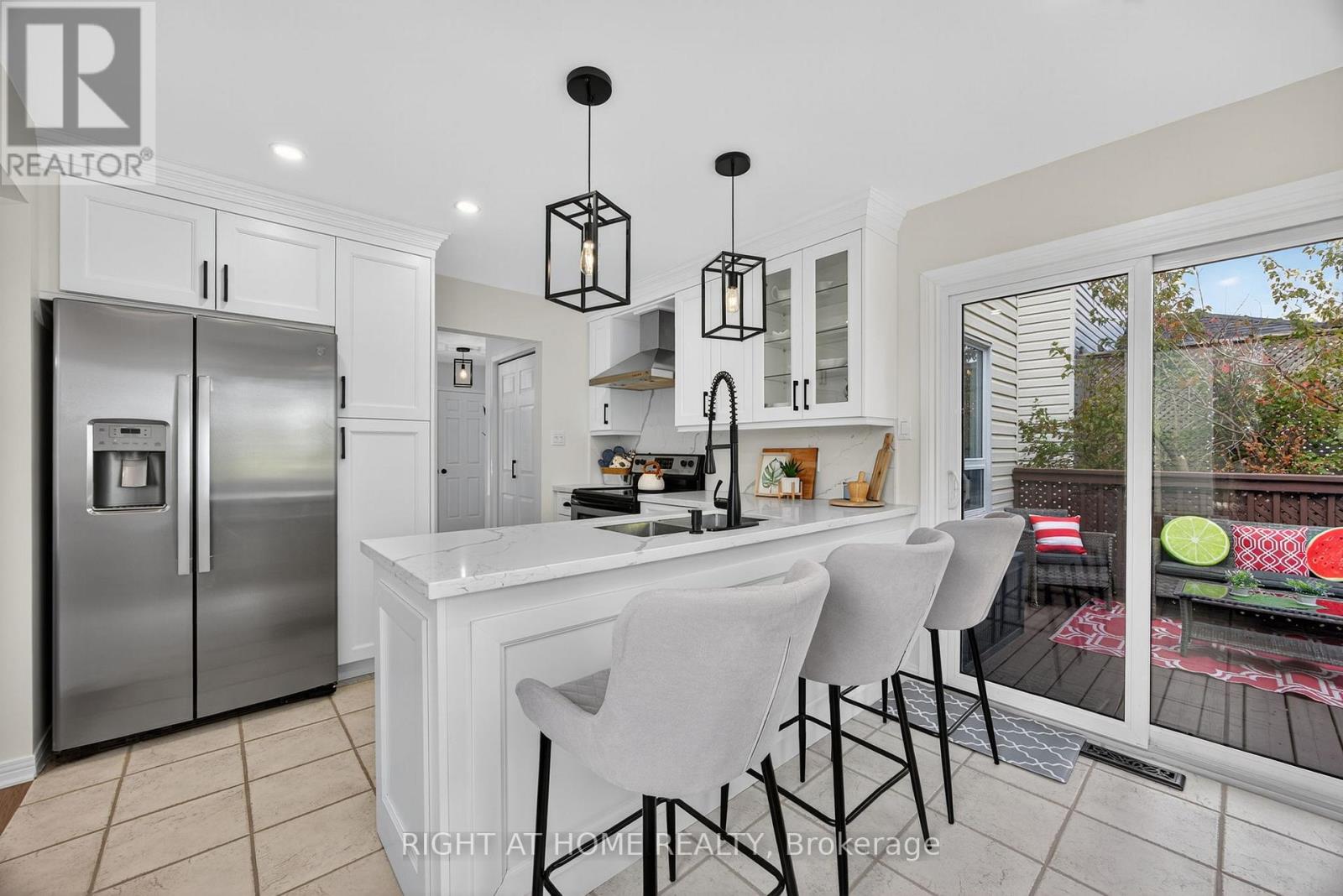 13 Orwell Crescent, Barrie (Letitia Heights), Ontario  L4N 6N3 - Photo 7 - S12507156