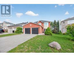 13 ORWELL CRESCENT, Barrie, Ontario