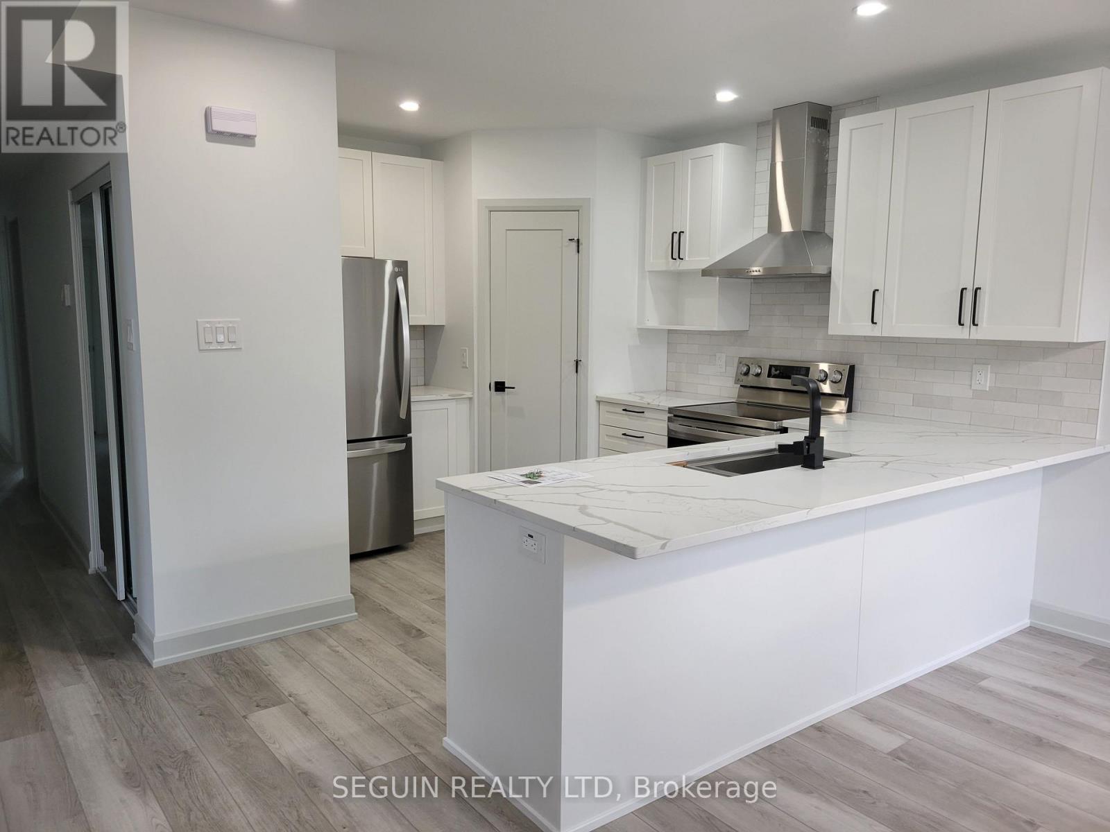 808-810 Powers Street, Clarence-Rockland, Ontario  K4K 0J2 - Photo 3 - X12507446