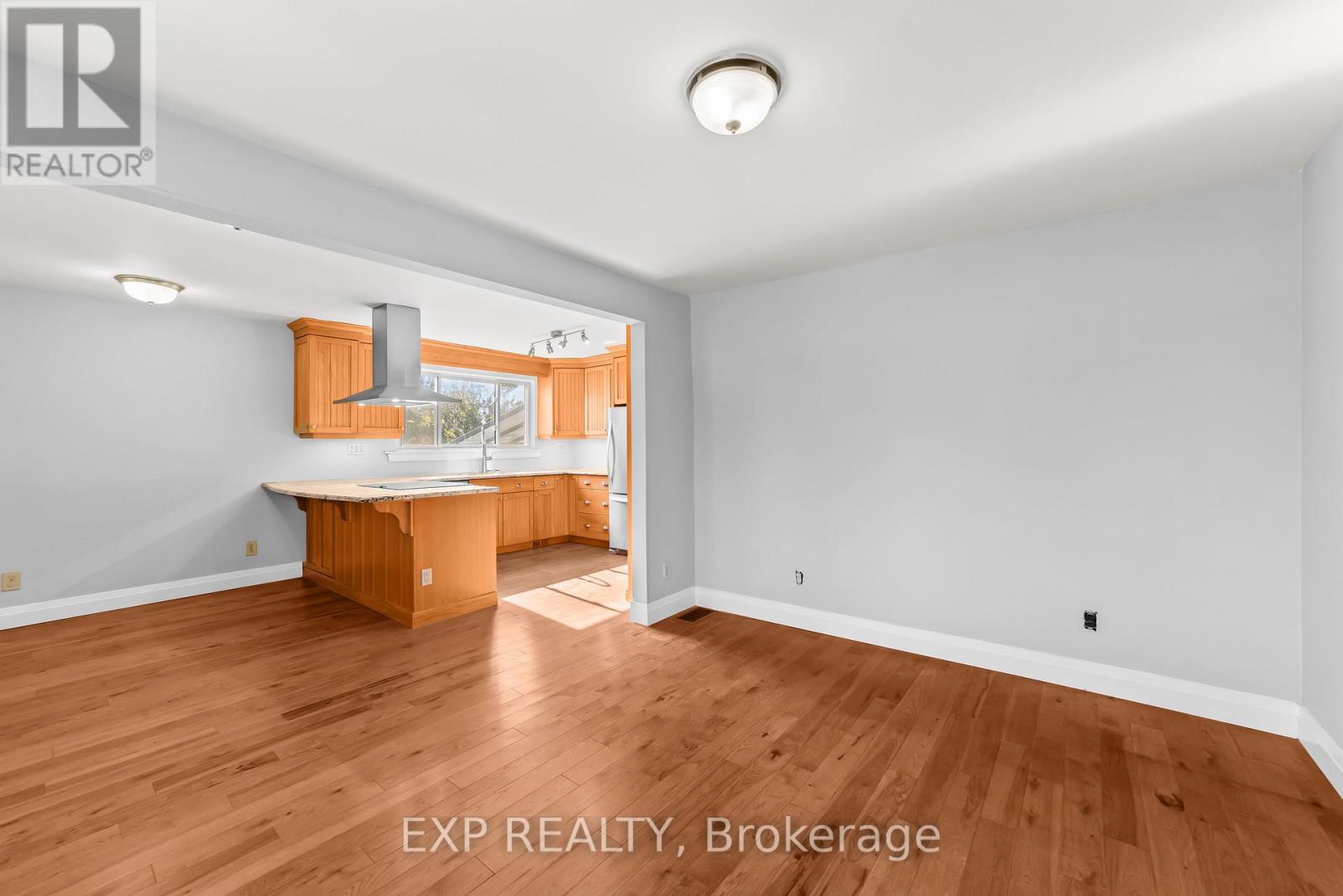 29 Tennyson Street, London East, Ontario  N5Z 2K6 - Photo 9 - X12504980