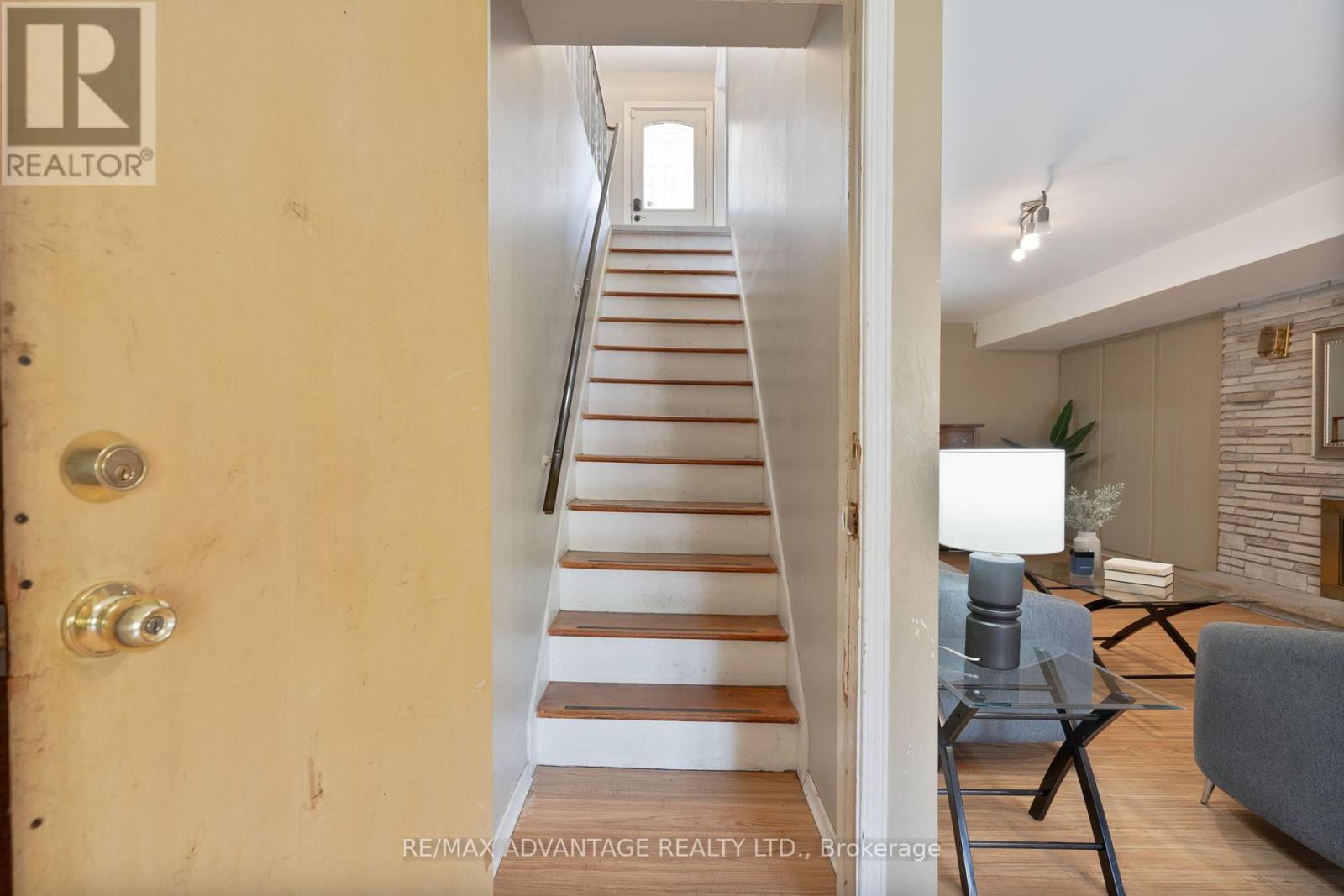 464 Three Valleys Crescent, London South (South J), Ontario  N5Z 3E7 - Photo 19 - X12507232