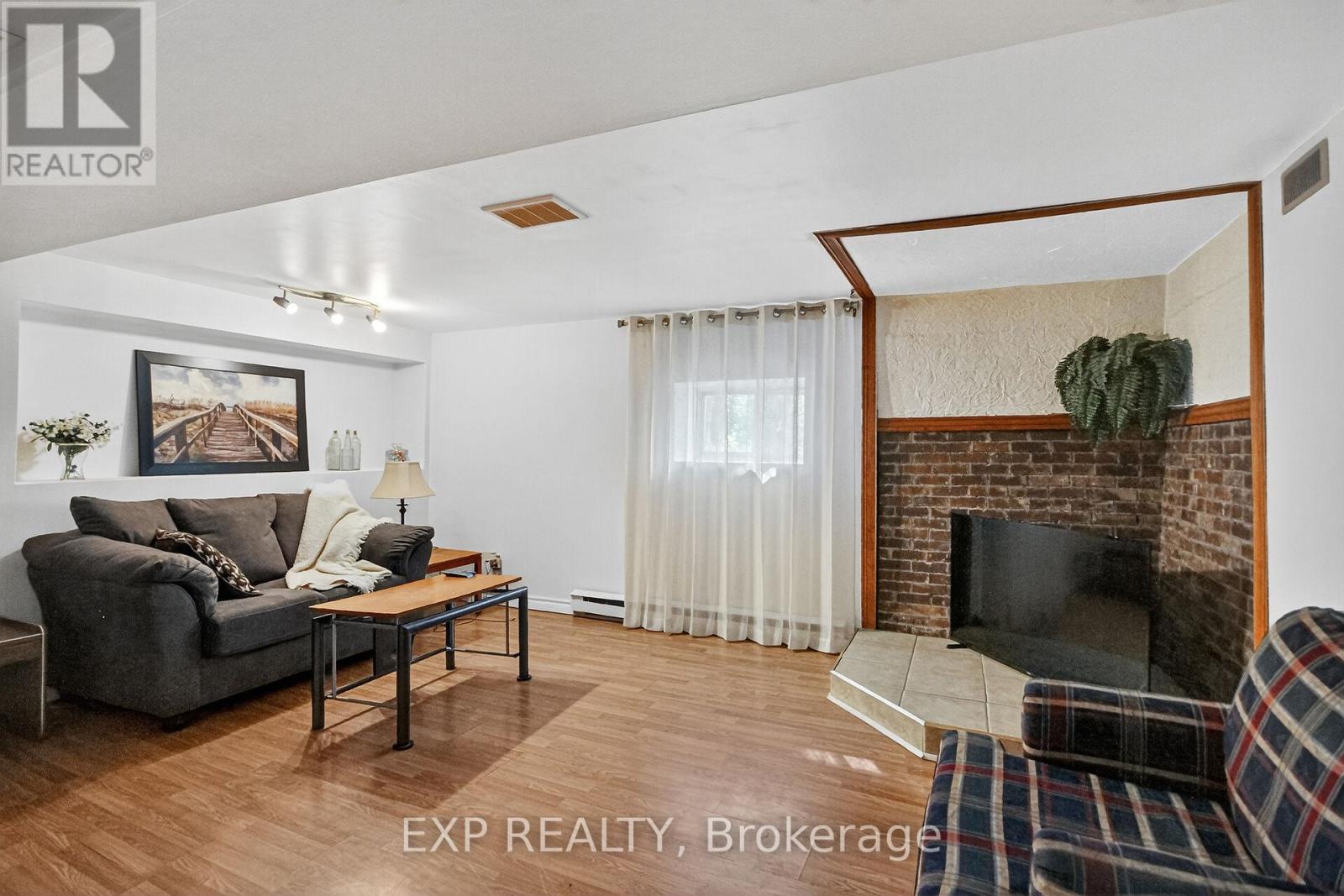 96 Constance Lake Road, Ottawa, Ontario  K2K 1X7 - Photo 26 - X12465998