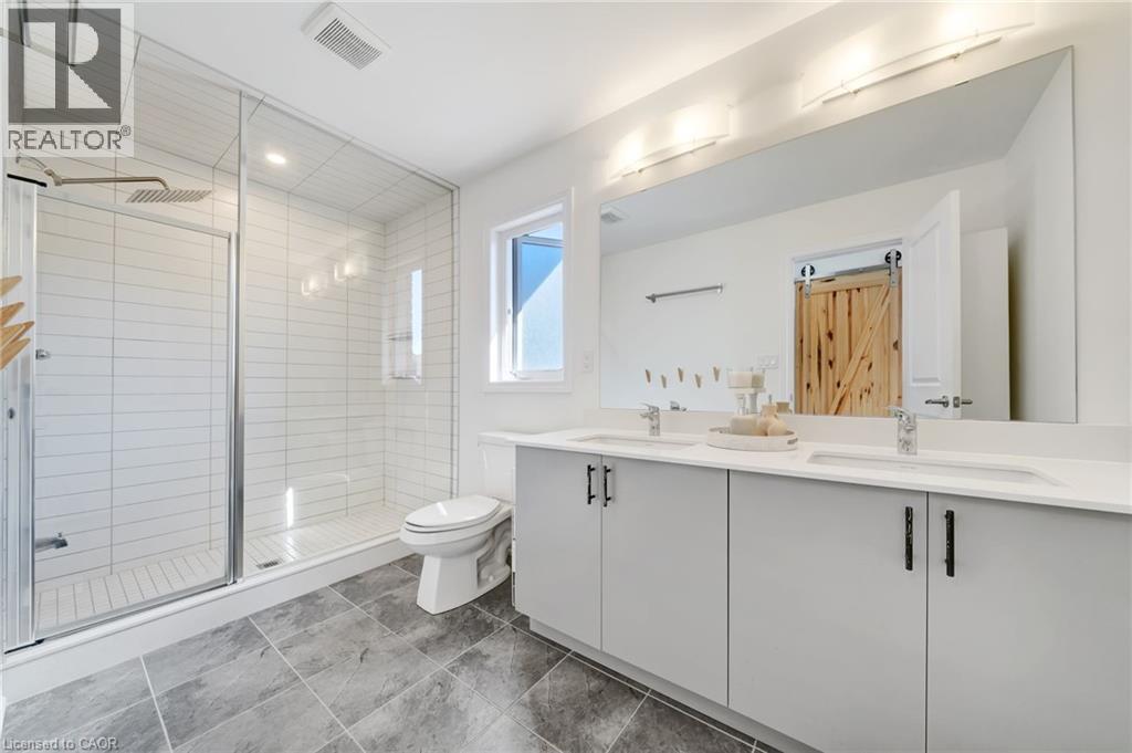 1264 Chee Chee Landing, Milton, Ontario L9E 1L1 - Photo 16 - 40785471