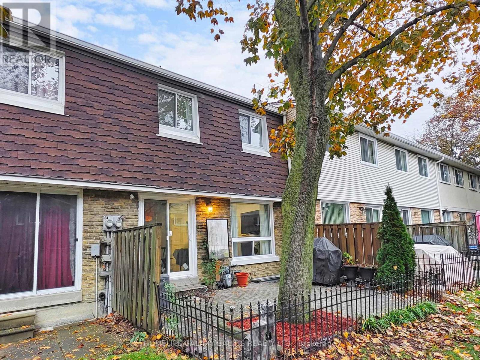 65 - 830 Stainton Drive, Mississauga, Ontario  L5C 2Z3 - Photo 43 - W12501426