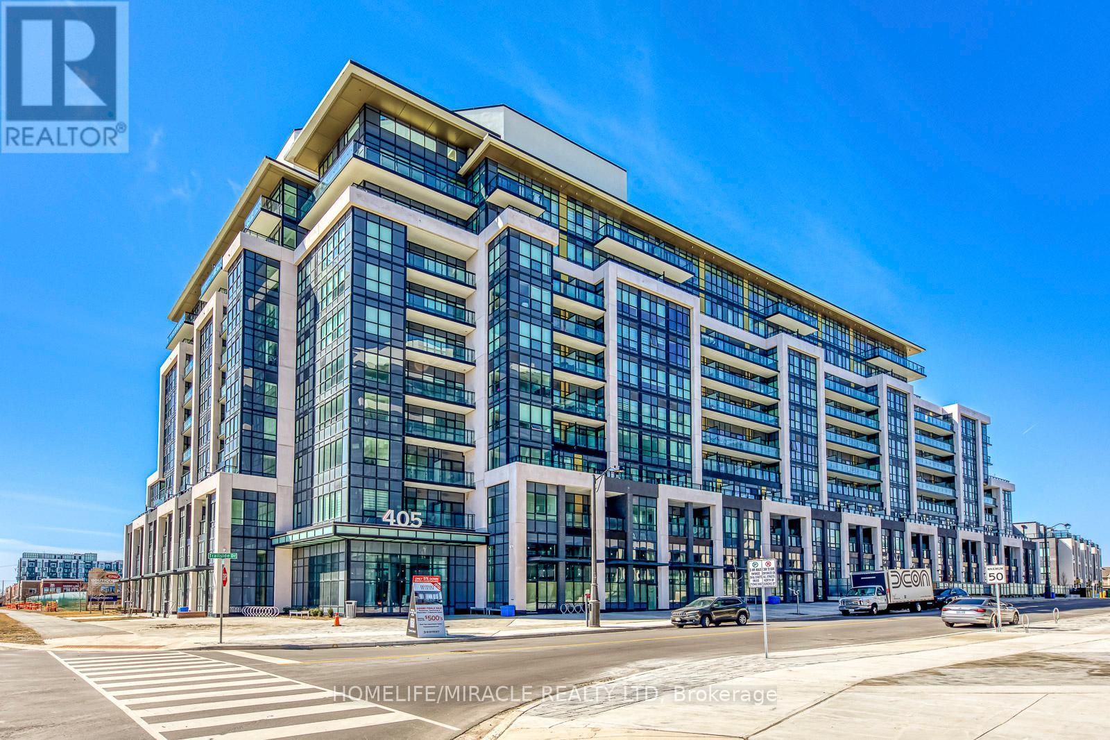LPH10 - 405 DUNDAS STREET W, Oakville, Ontario