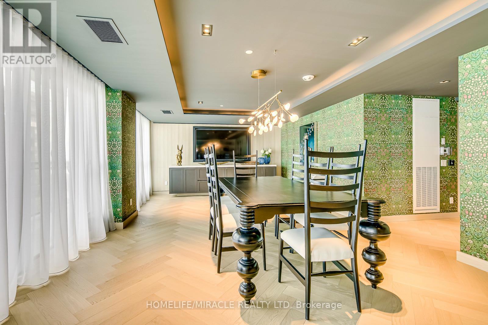 Lph10 - 405 Dundas Street W, Oakville, Ontario  L6M 5P9 - Photo 45 - W12506980