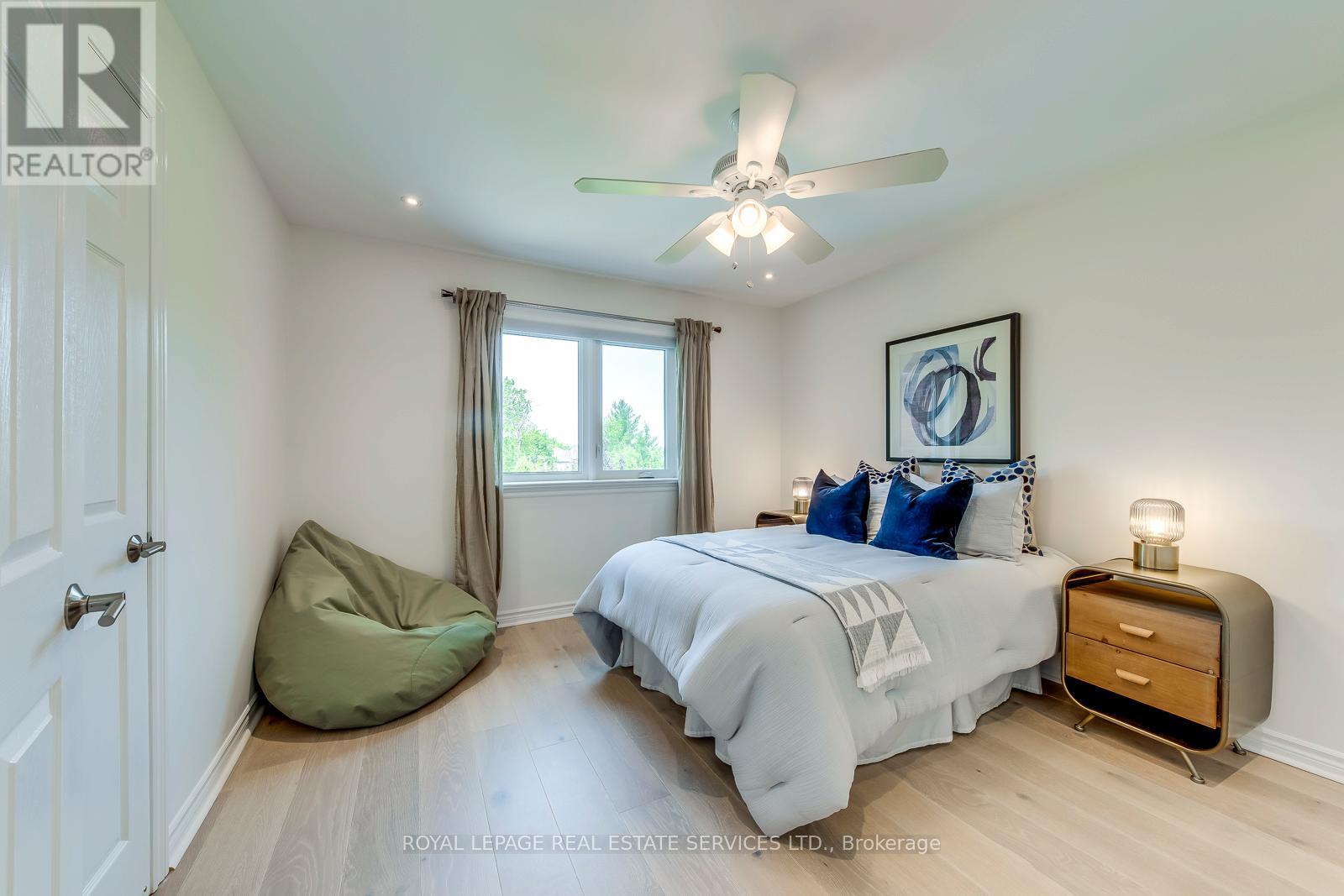 1387 Bayshire Drive, Oakville, Ontario  L6H 6E7 - Photo 36 - W12507020