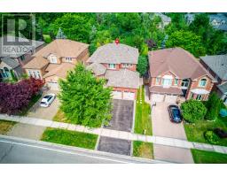 1387 BAYSHIRE DRIVE, Oakville, Ontario