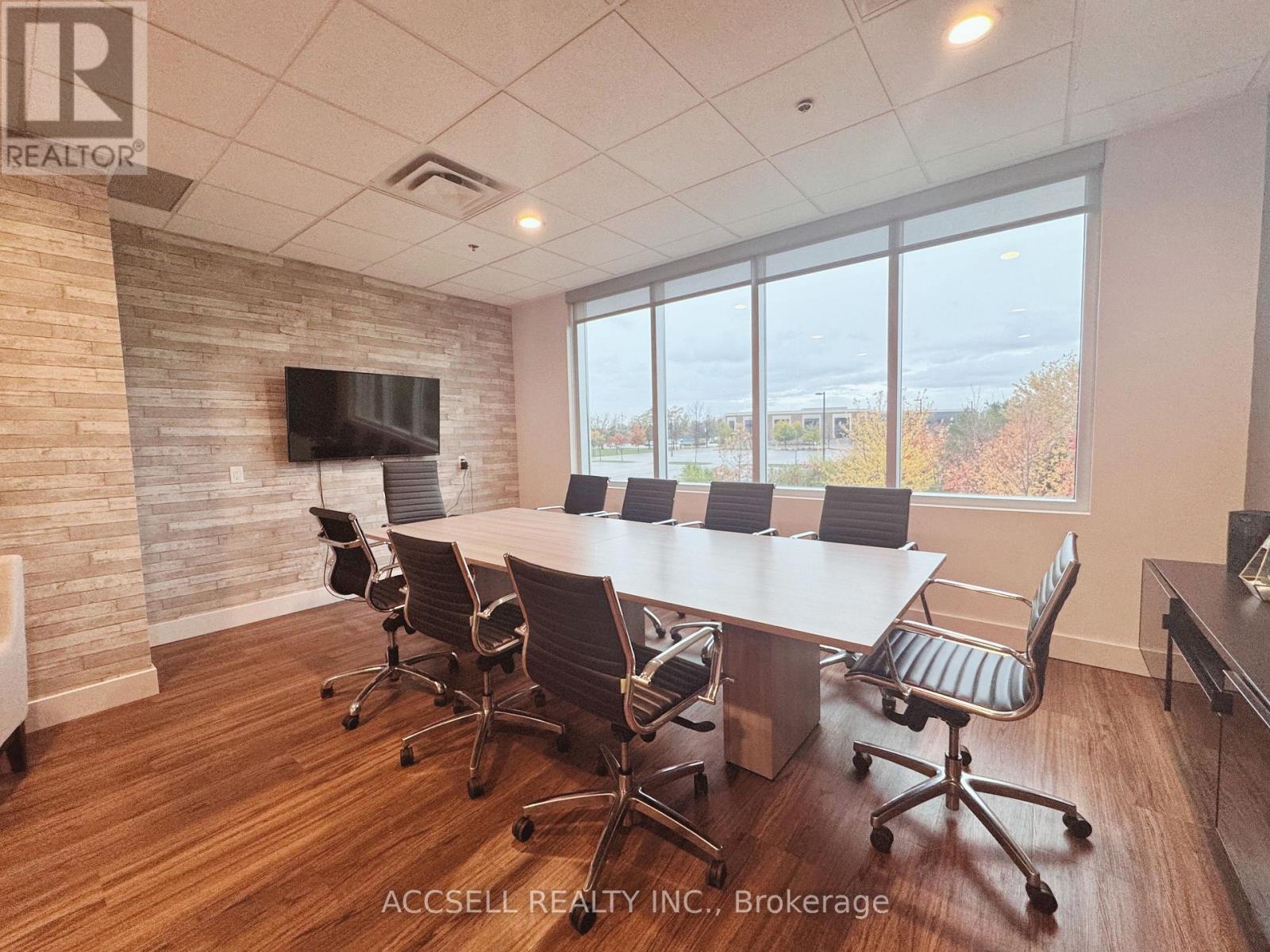 213 - 3485 Rebecca Street, Oakville, Ontario  L6L 6X9 - Photo 16 - W12507026