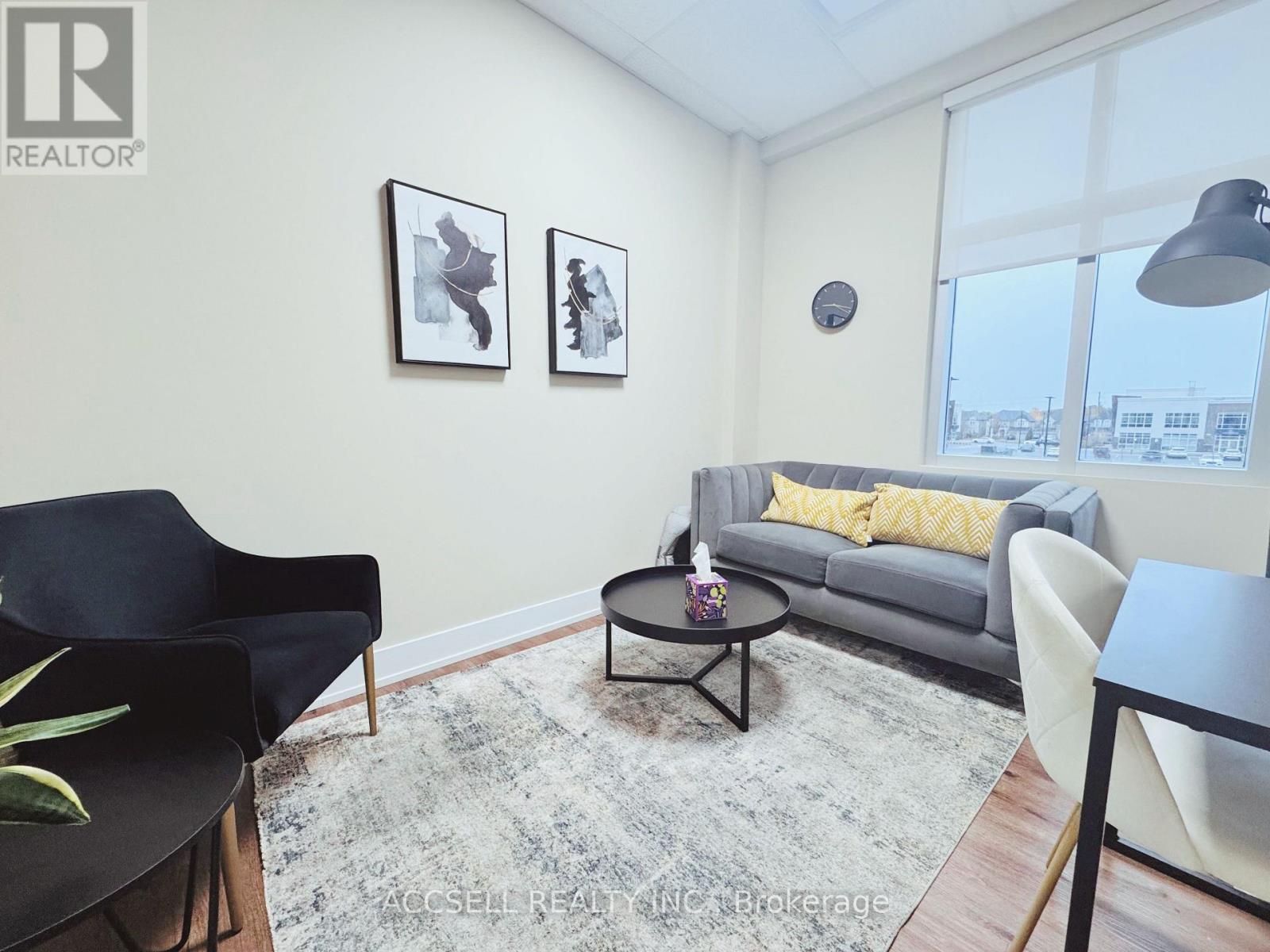 213 - 3485 Rebecca Street, Oakville, Ontario  L6L 6X9 - Photo 9 - W12507026