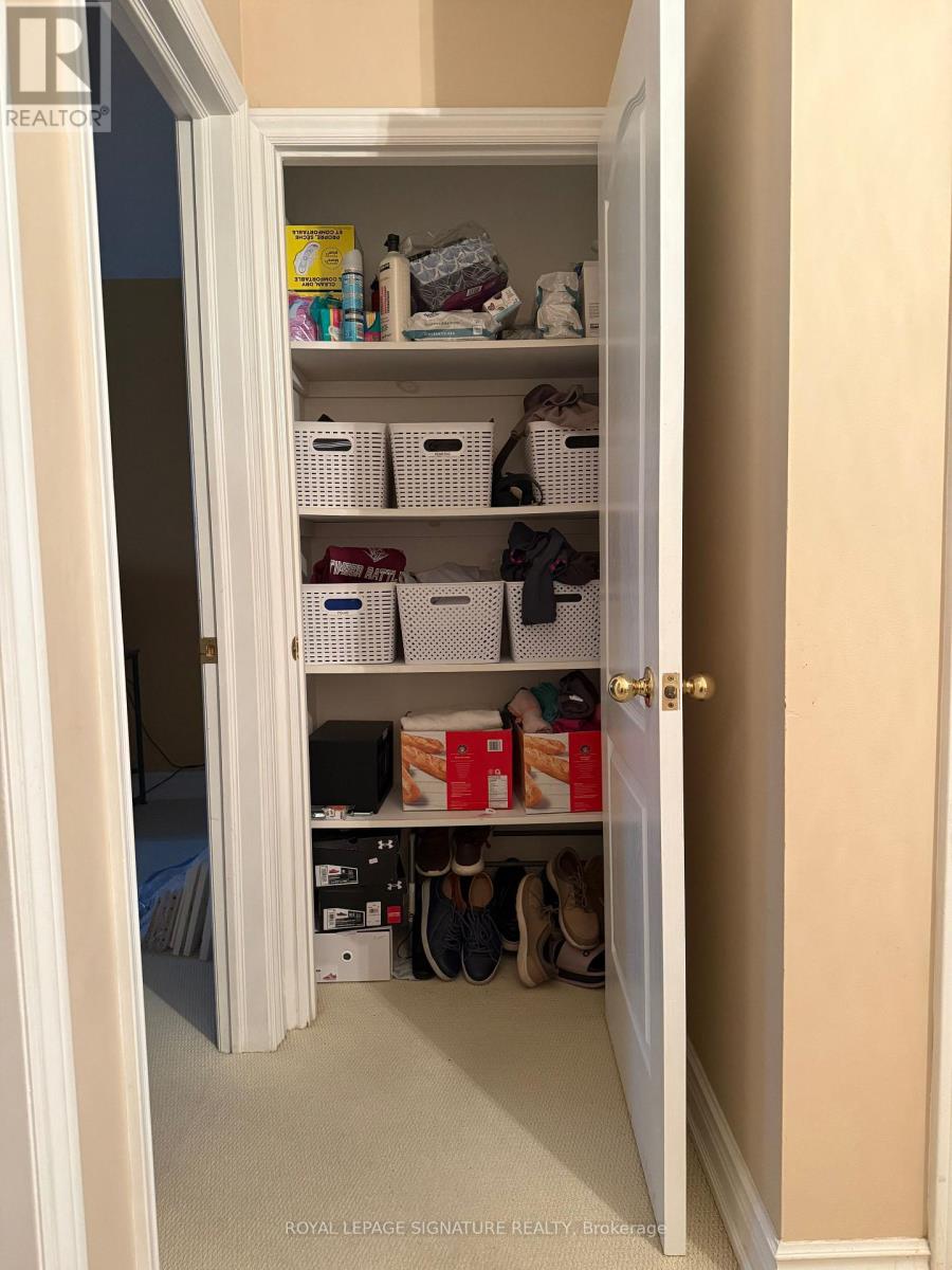 1133 Westview Terrace, Oakville, Ontario  L6M 3M1 - Photo 12 - W12507042